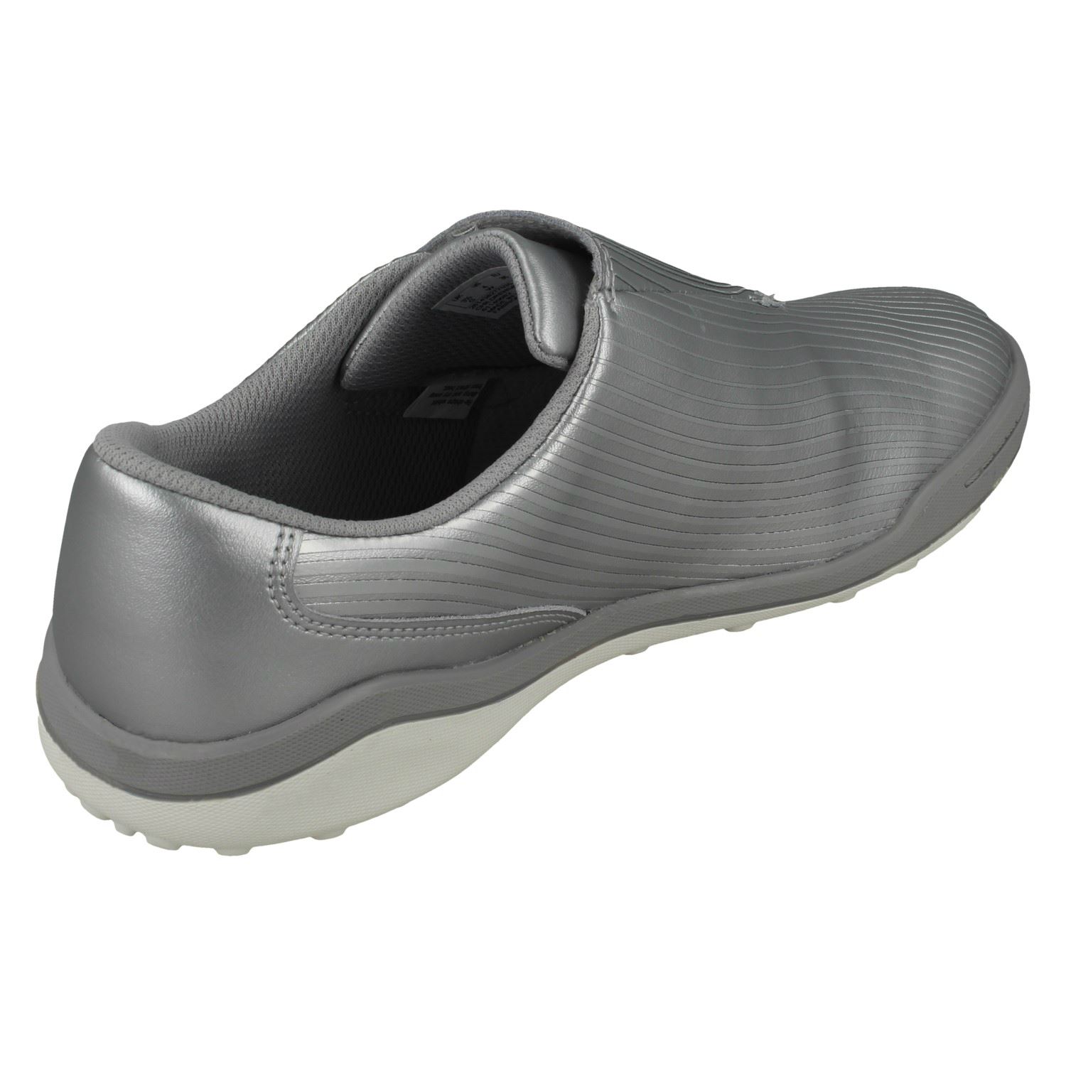 Boys Clarks Washable Hook & Loop Trainers Circuit Swift - Picture 28 of 28