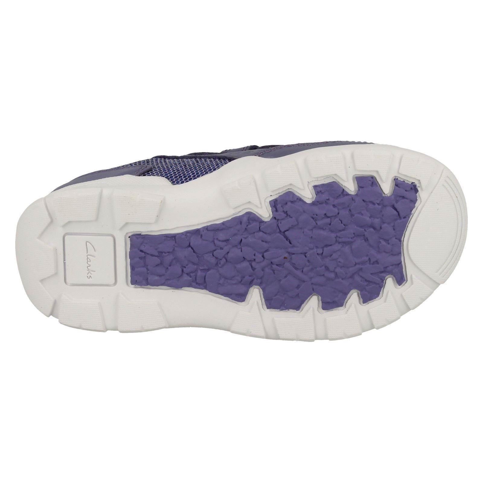 "Primeros zapatos para niñas de Clarks Trainers ""Brite Play"" - Imagen 28 de 28