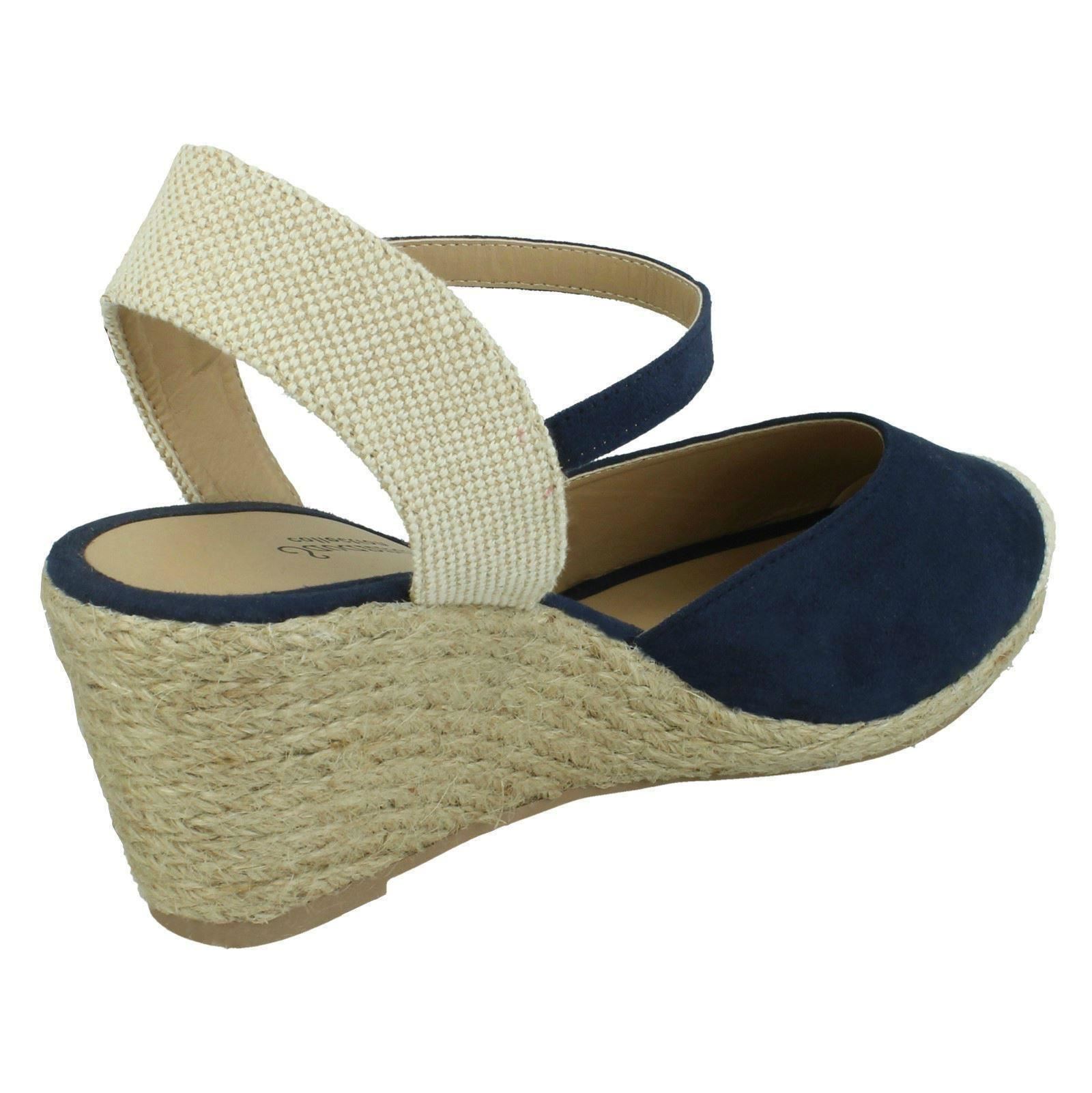 Ladies Savannah Wide Fitting Closed Toe Wedges - Picture 26 of 28