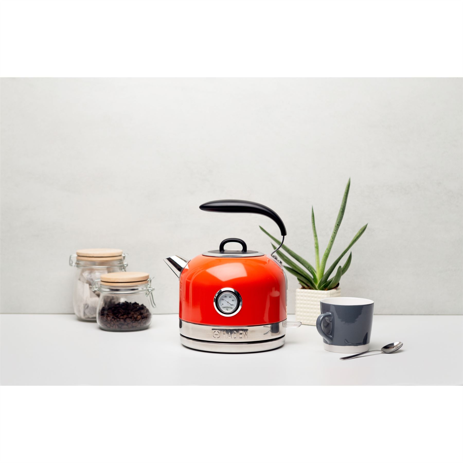 Haden Jersey Kettle Retro Electric Kettle Temperature Gauge 360 Base
