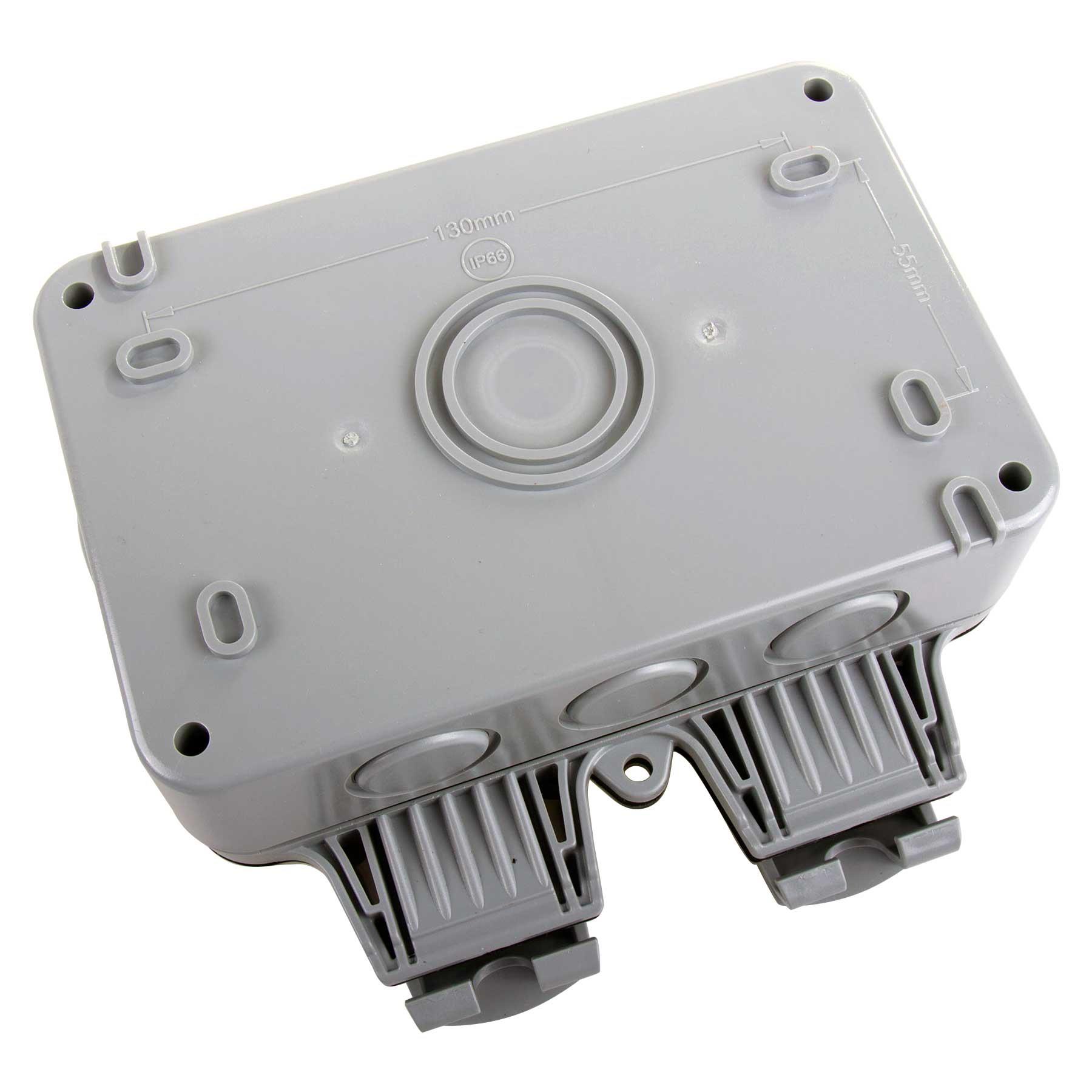 outdoor socket with timer