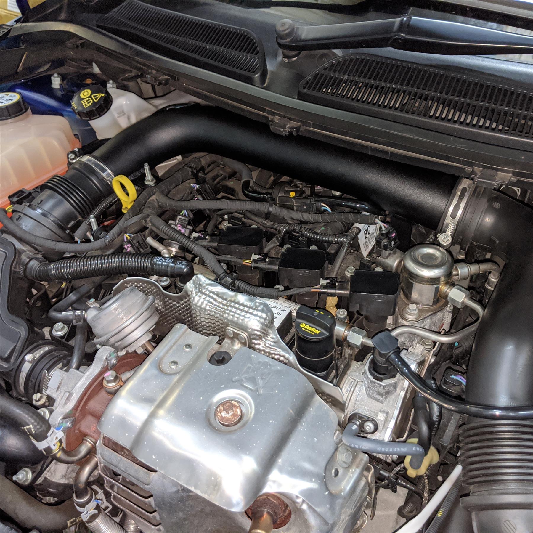 Ramair Crossover AIR INTAKE PIPE pour FORD FIESTA mk7 mk8 FOCUS mk3 1.0