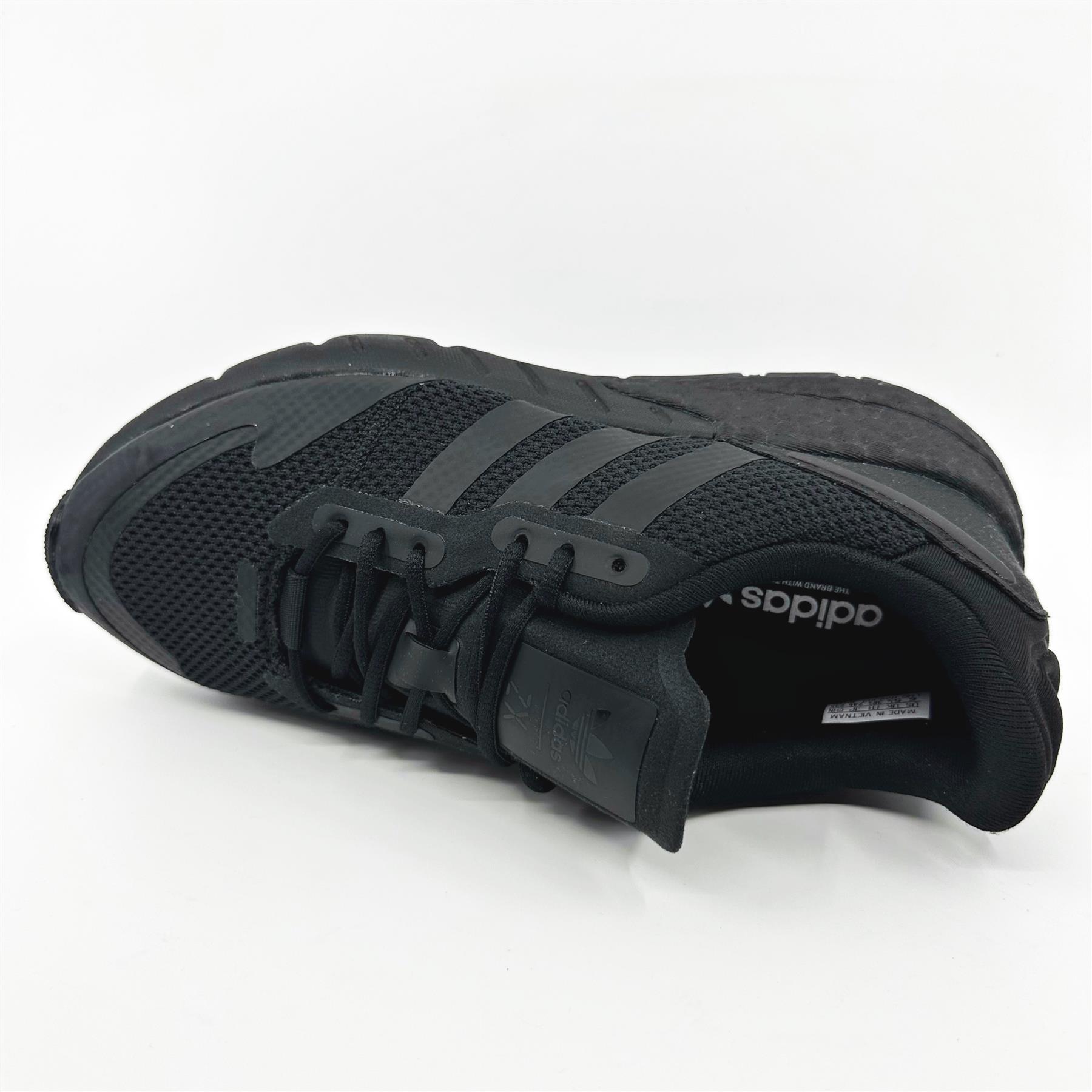 AKK☺︎、3種 adidas ZX 1K Boost Triple Black Unisex Kids Athletic