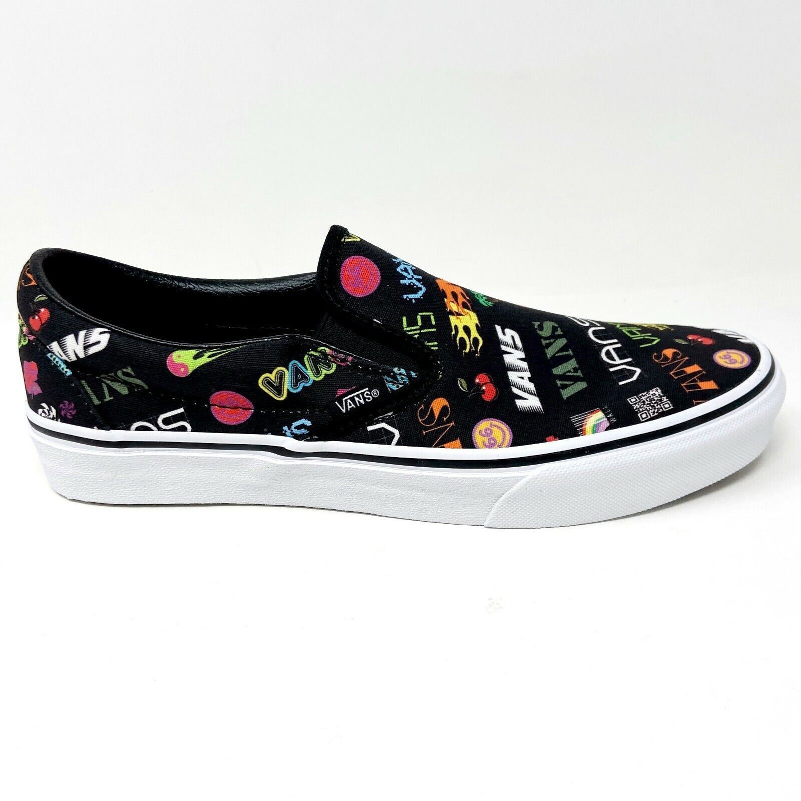 Vans Classic Slip On (Disruptive) Black True White Mens Casual 