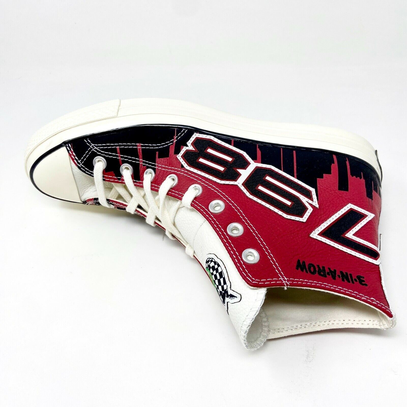 チャック CHUCK New Converse Chuck 70 De Luxe Squared Sneakers - Black