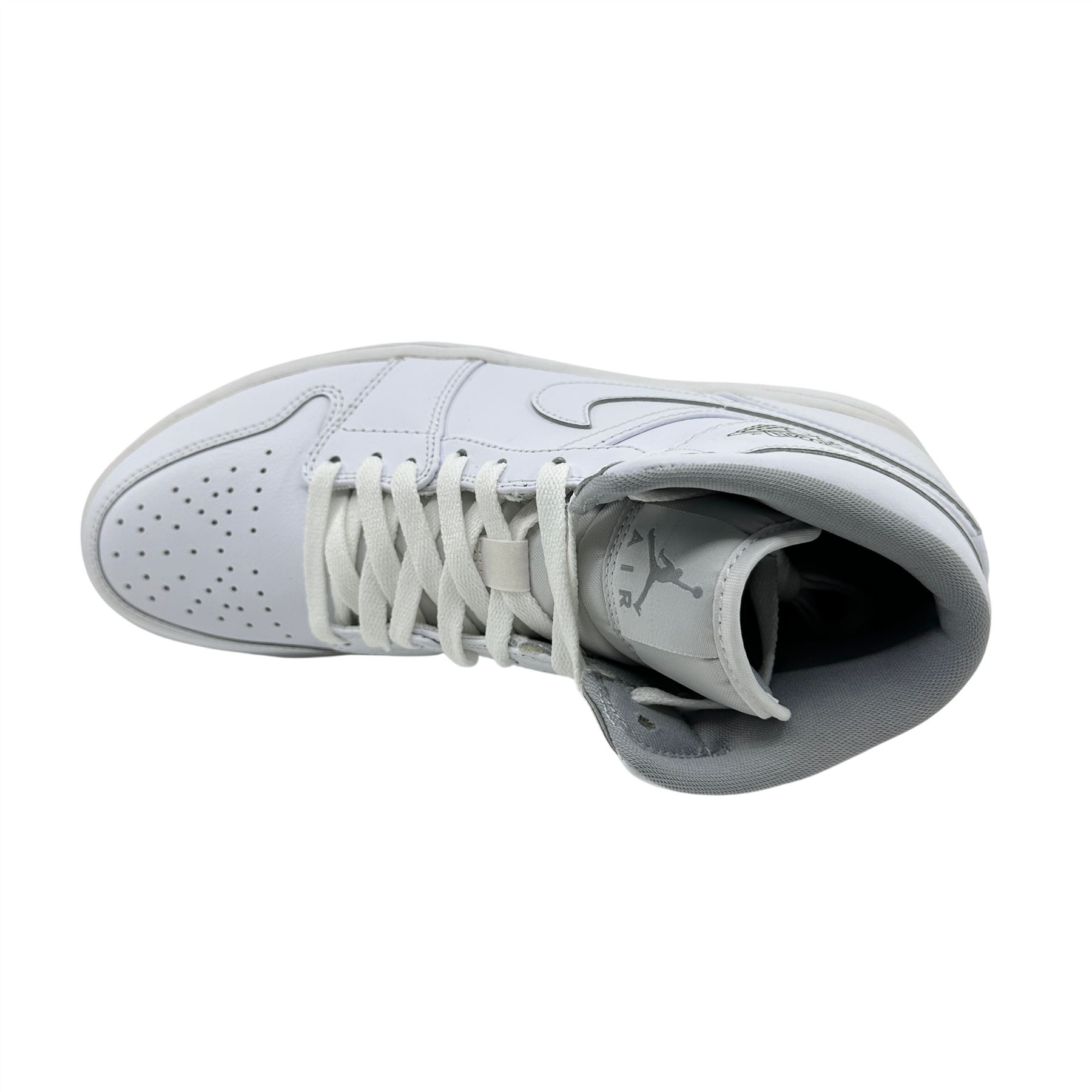 Jordan 1 Mid White Wolf Grey Mens Athletic Sneaker Jordan Air Jordan 1 Mid SE Mens Lifestyle Shoes Black White  main image 2