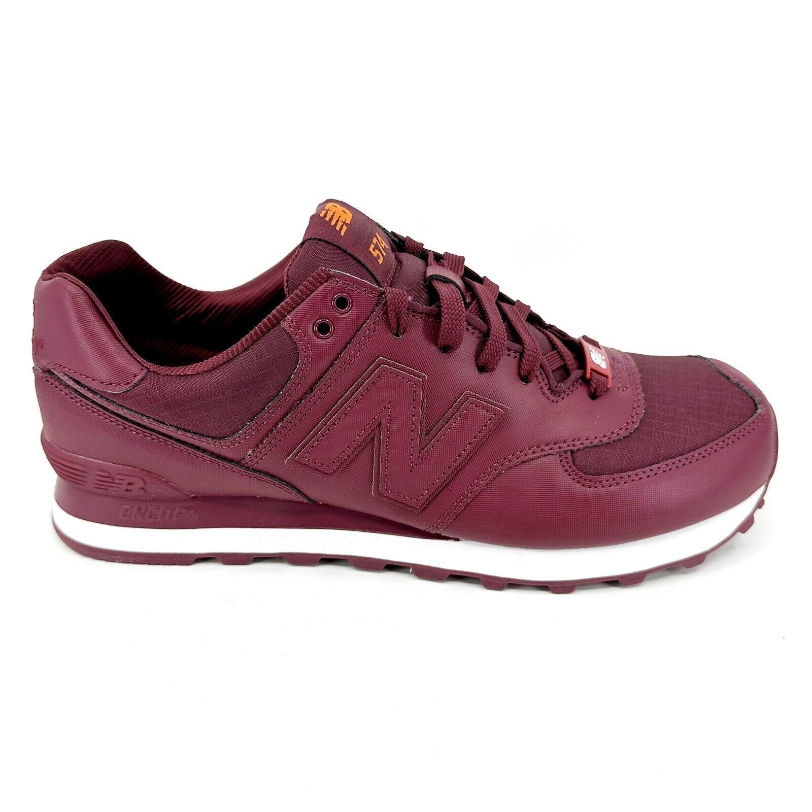 げん New Balance 574 Classics Burgundy Flight Jacket Mens Sneakers