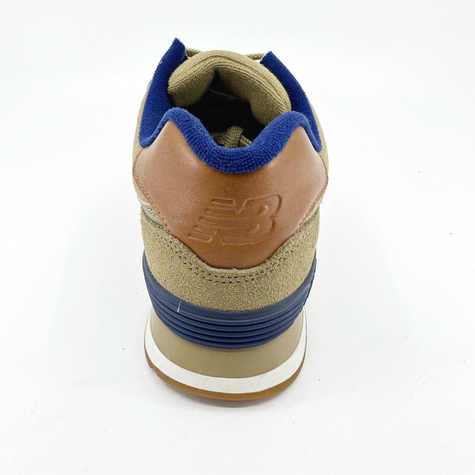 New Balance 574 Classics Collegiate Linseed Beige Suede Mens  display picture 1