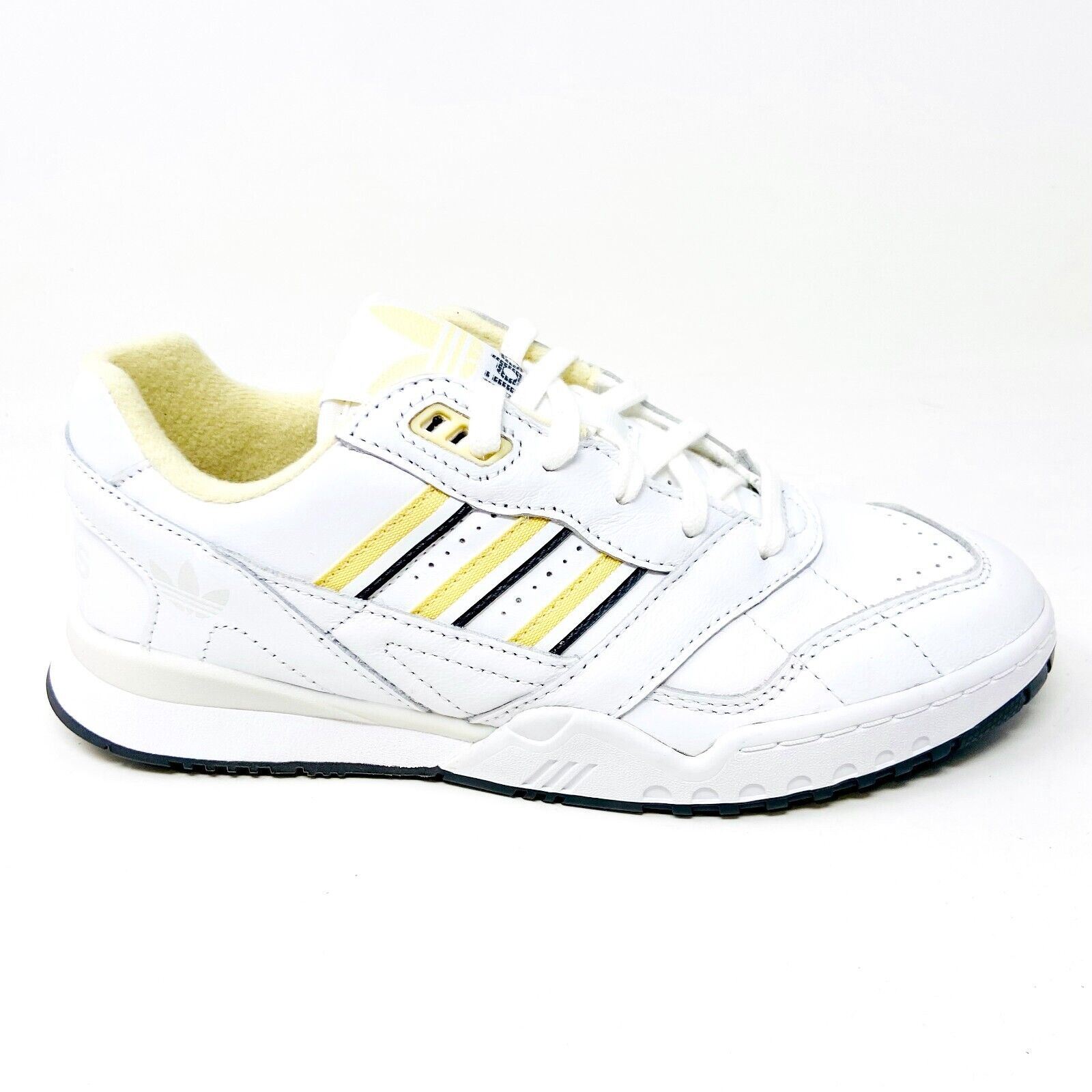 Adidas A.R. Trainer White Yellow Mens Size 8 Sneakers BD7840  display picture 2