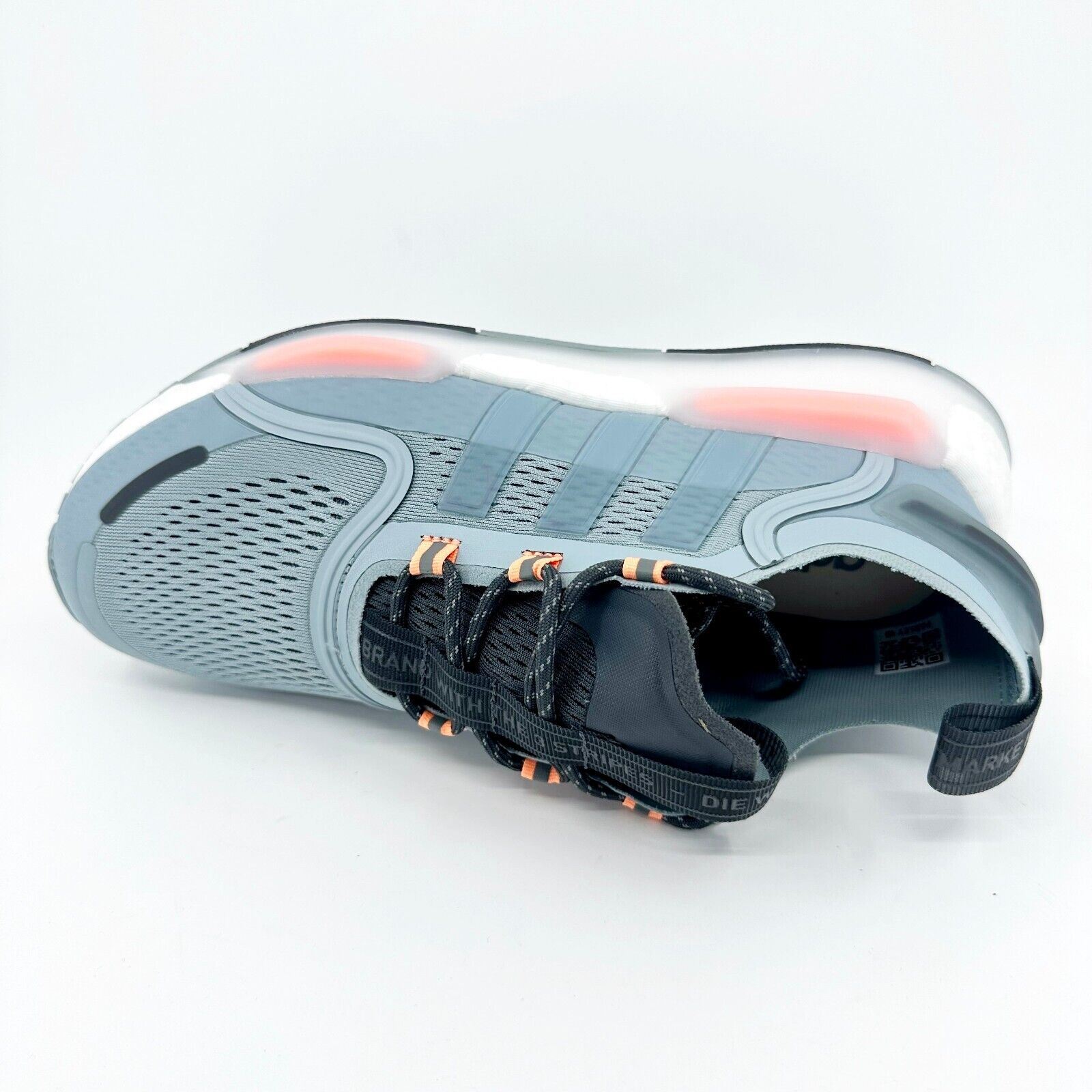 ミケ Adidas Originals NMD V3 Magic Grey Cloud White Mens Running