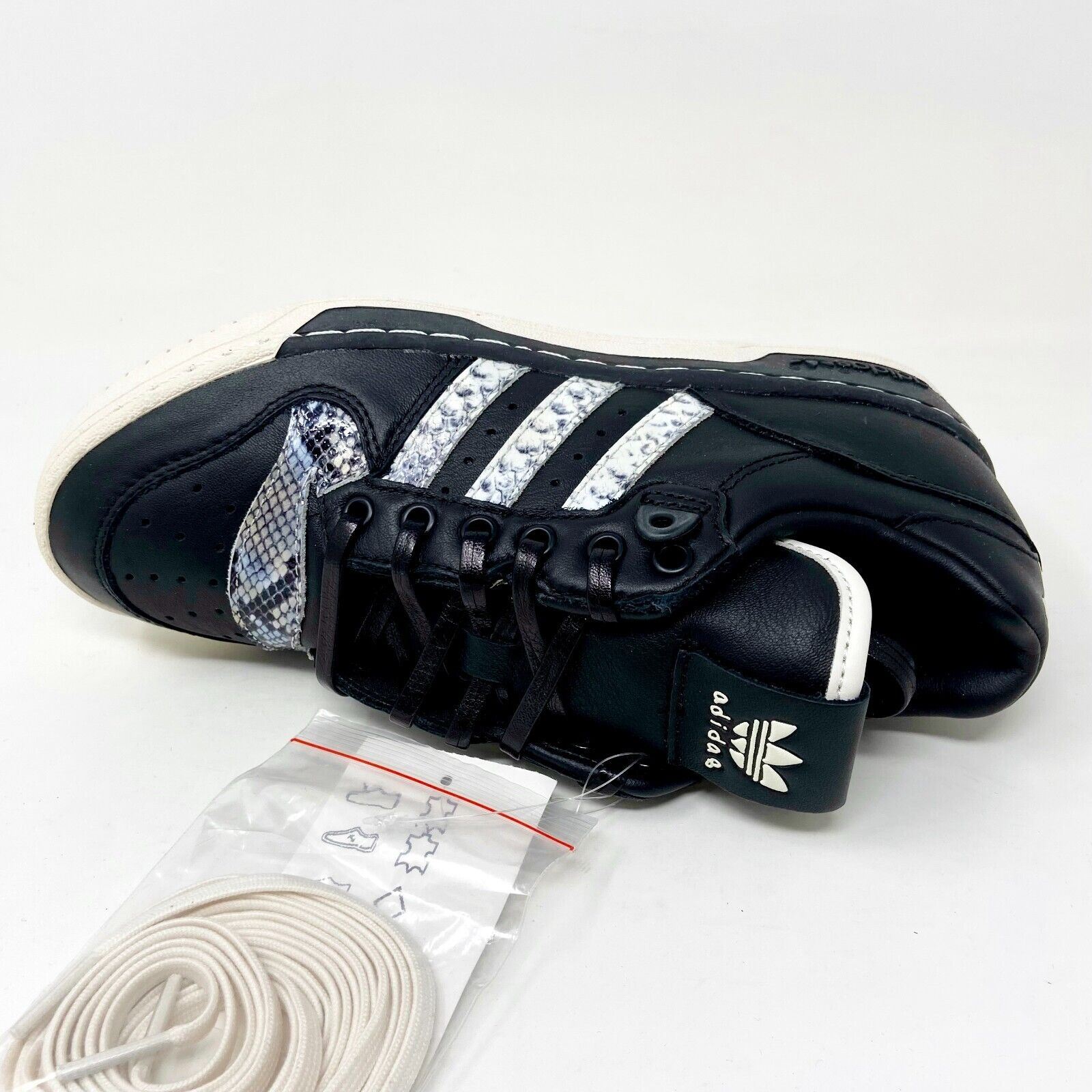 Adidas United Arrows & Sons Rivalry Low Black White Mens 4.5 Adidas United Arrows & Sons Rivalry Low Black White Mens 4.5