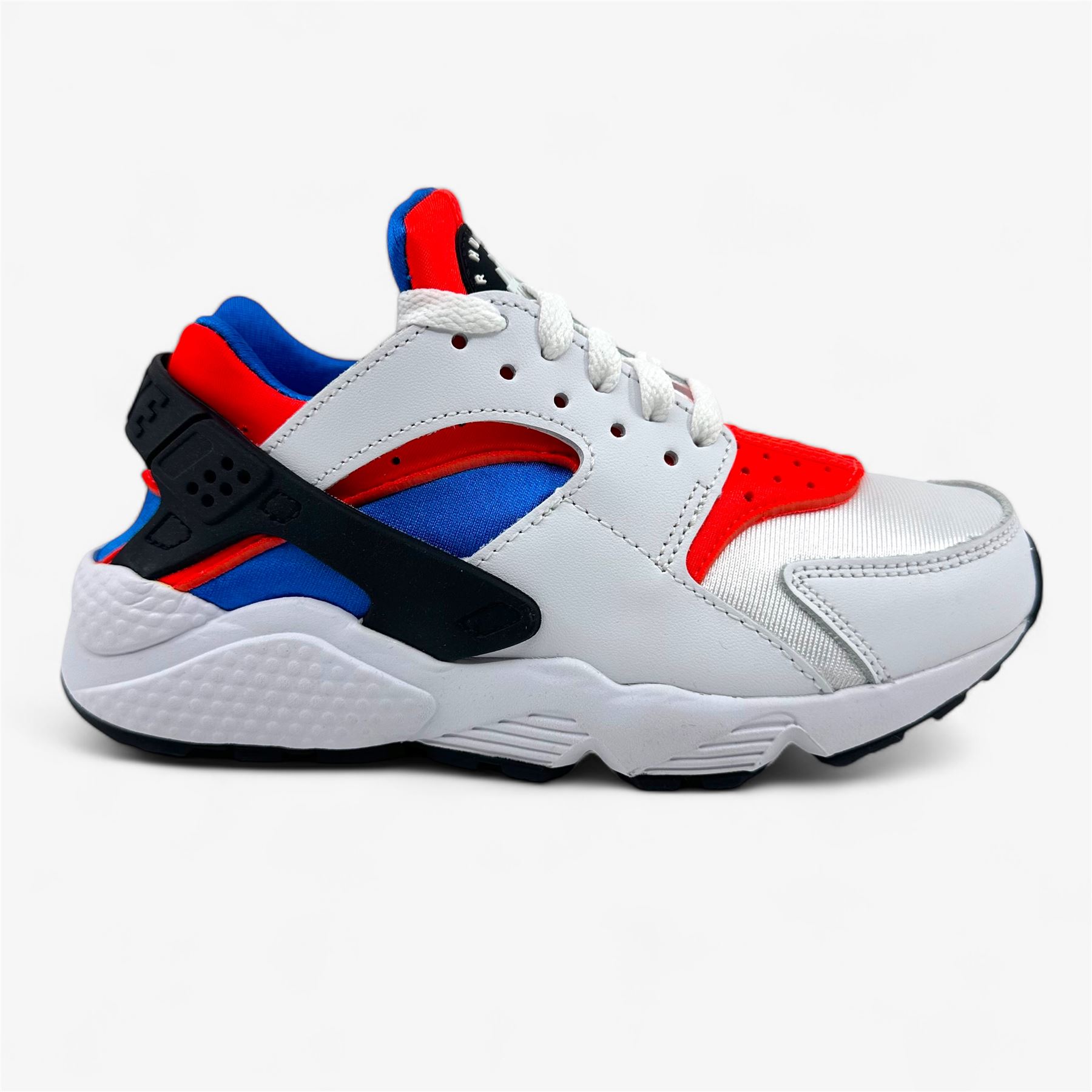 Nike Air Huarache White Black Bright Crimson Womens Size 6