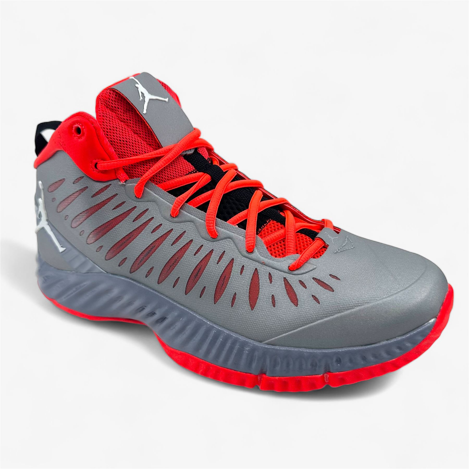 Nike Air Jordan Super.Fly 2017 Low White Infrared Size 11 Men\'s Basketball Shoes Jordan Super.Fly Stealth White Bright Crimson Mens Athletic  main image 4