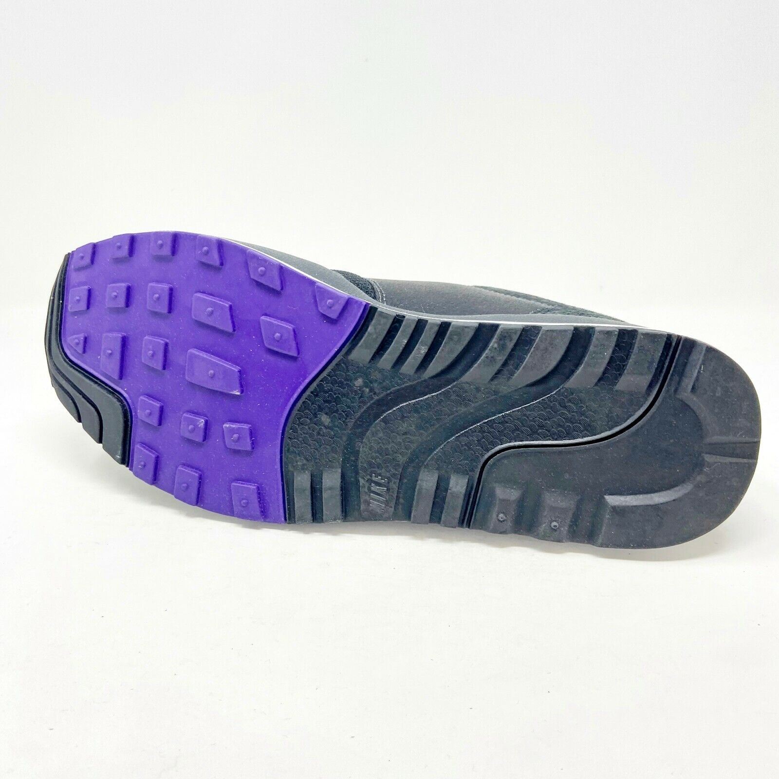 Nike Air Safari LE Anthracite Black Purple Mens Sneakers  display picture 3