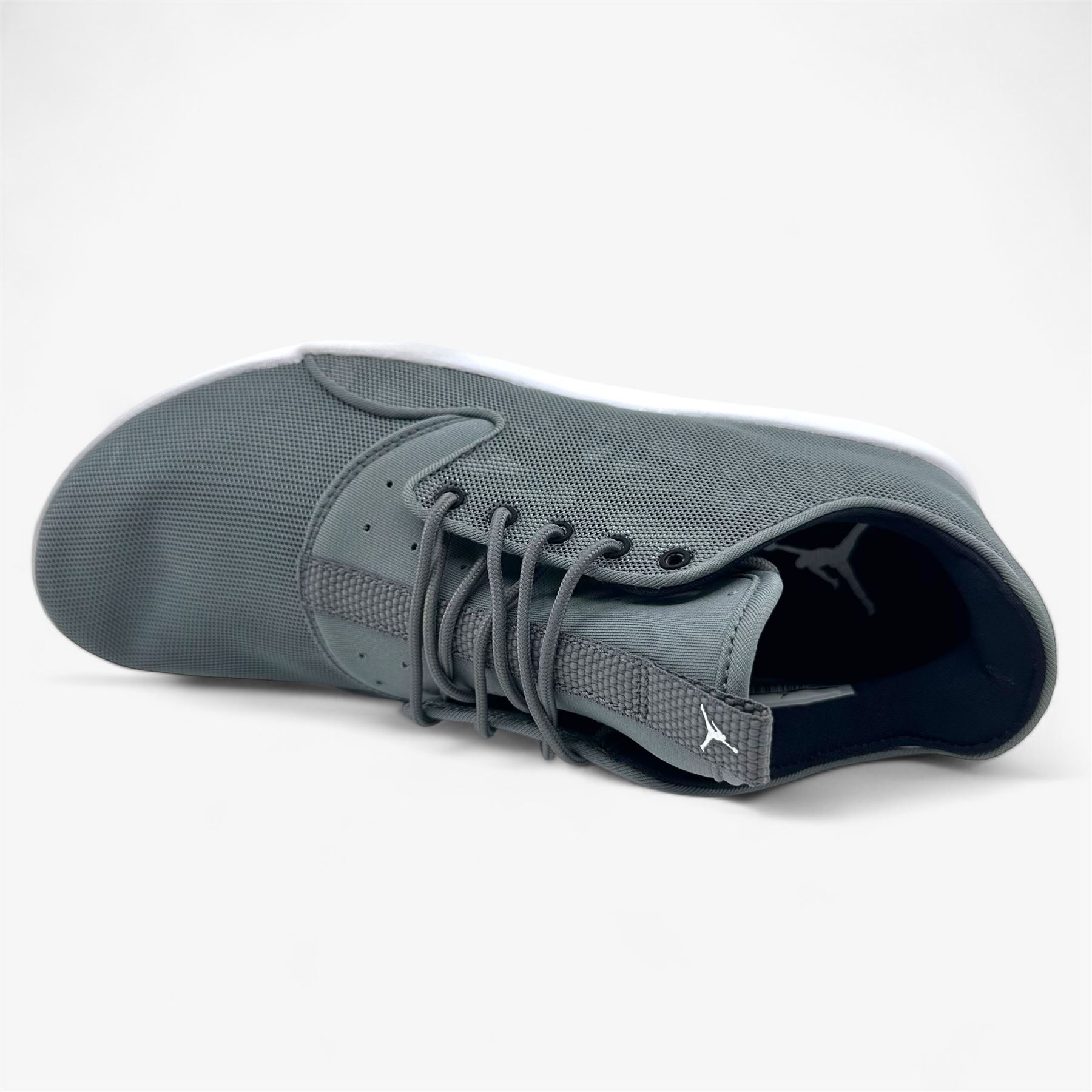 9fa57835-70e0-41d3-b9c9-