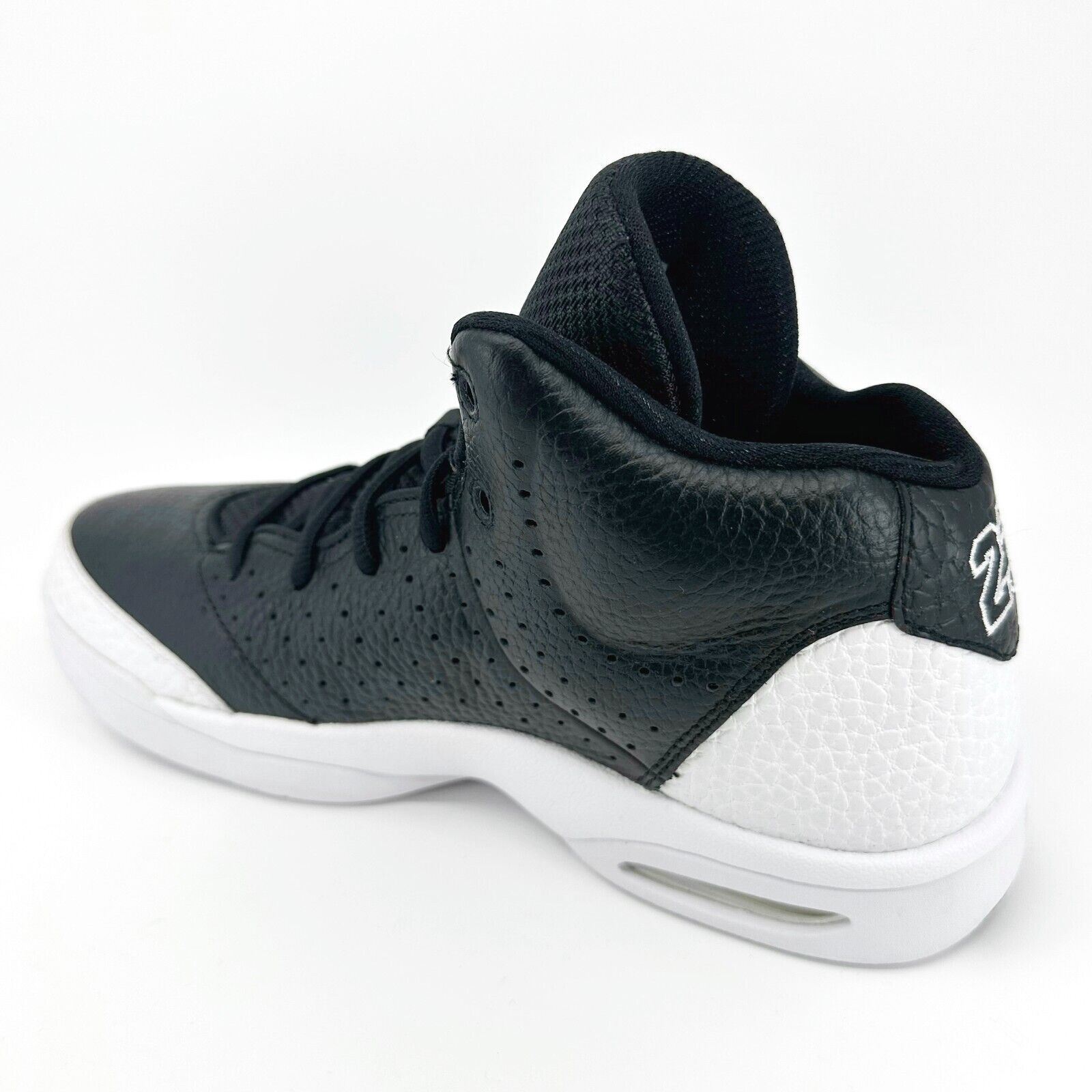 jordan flight tradition black