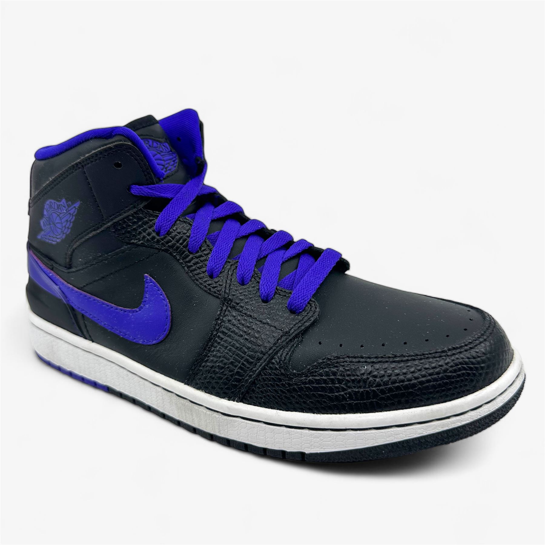 Nike Air Jordan 1 ブラック/パープル ハイカット Air Jordan 1 Mid WMNS Black Purple | Kixify Marketplace