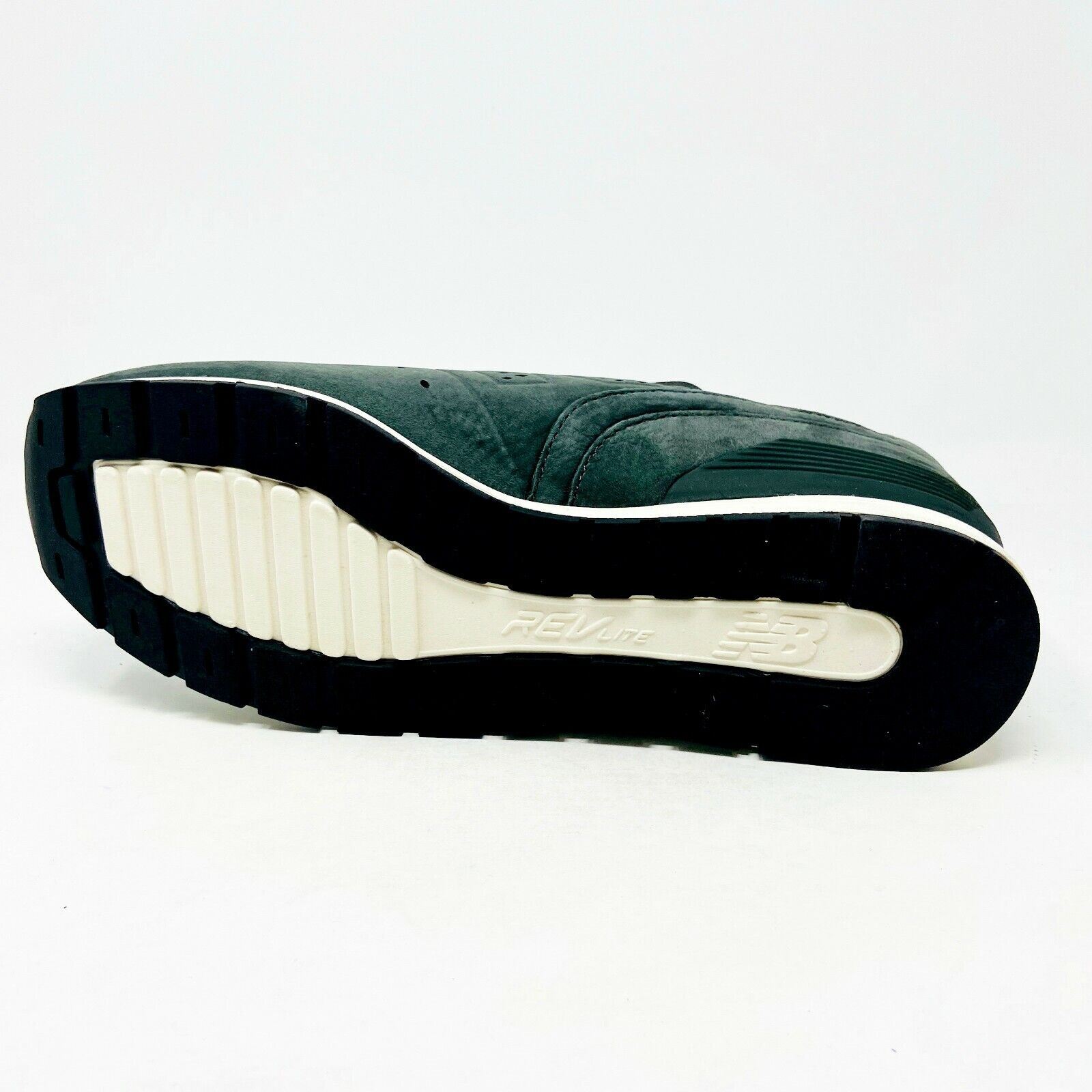 New Balance 696 Deconstructed Olive Green Mens Size 8 Sneakers