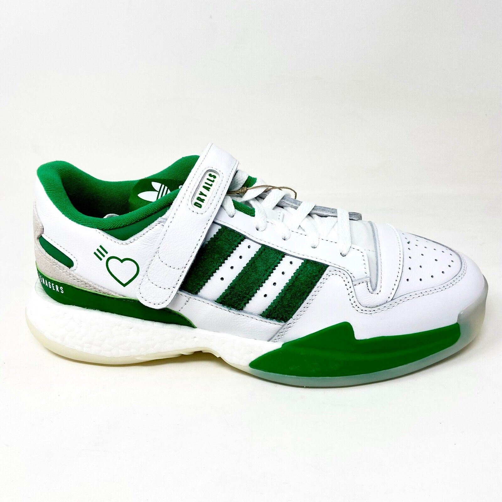 シューズ adidas X UNDEFEATED x NEIGHBORHOOD x adidas ZX 8000 Arrives April