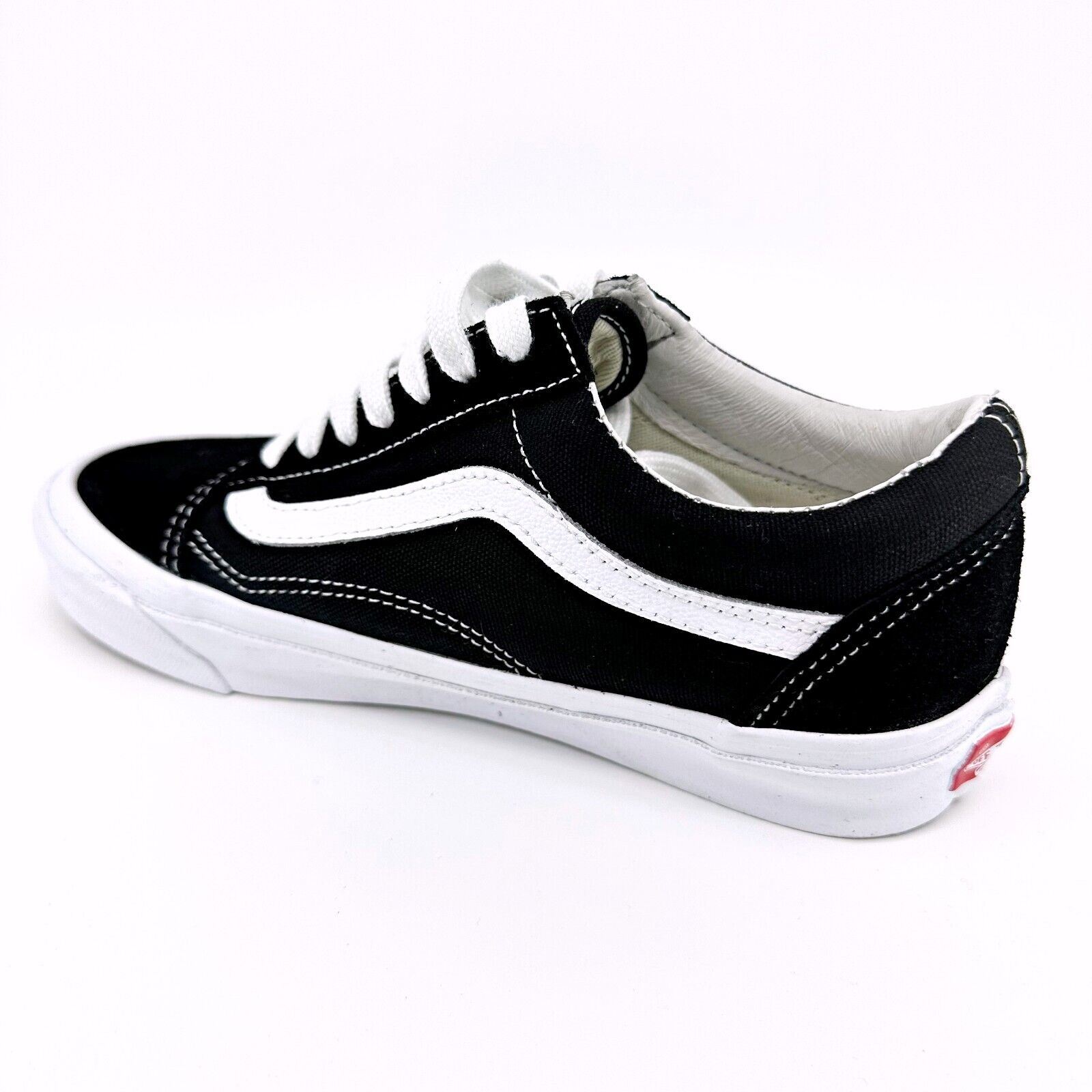 Vans Vault OG Old Skool LX (Suede Canvas) Black True White Womens