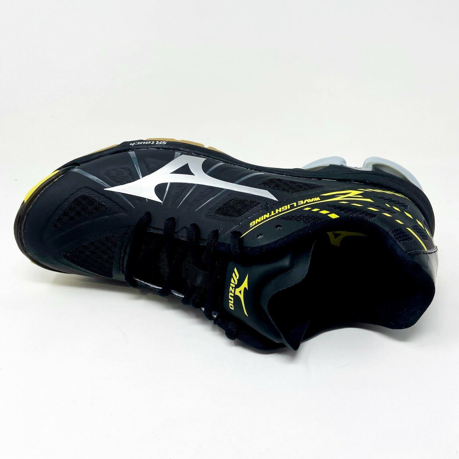Mizuno Wave Lightning Z6 ブラック/ゴールド Mizuno Wave Lightning Z Black Silver Yellow Womens Traction