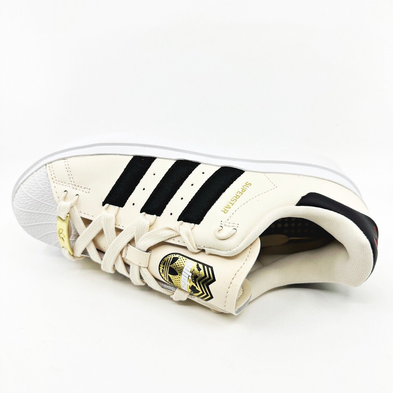 user_f0e2a791 EMBROIDERED TEXT HOODIE SWEATSHIRT - Mid-green | ZARA Canada