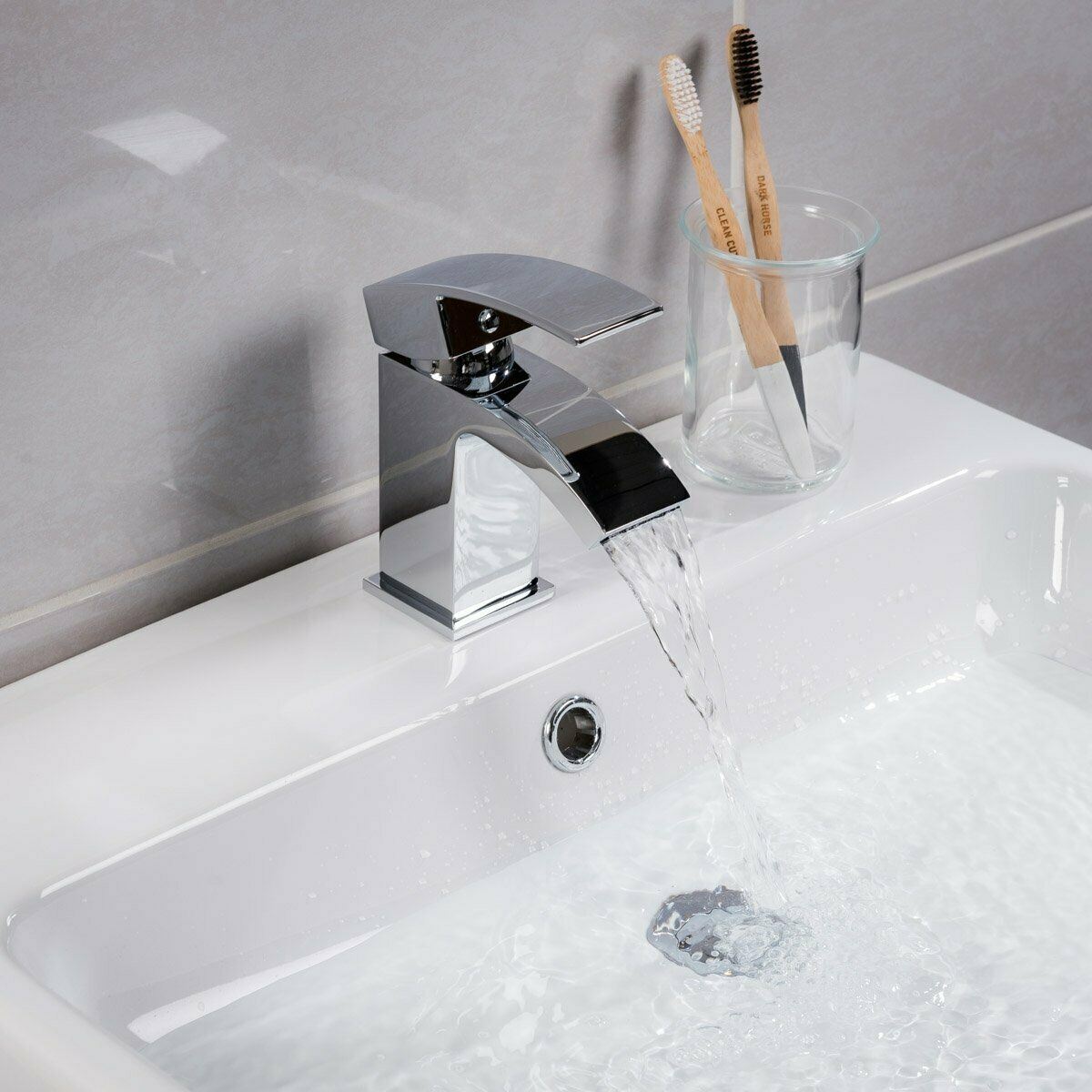 Modern Bathroom Tap Square Waterfall Basin Sink Bath Filler Shower