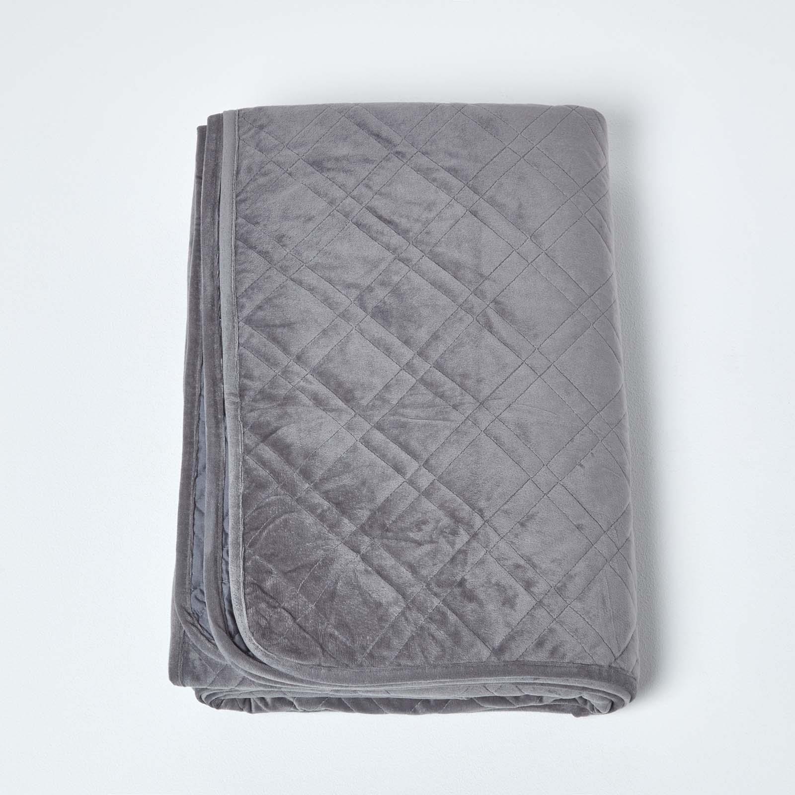 Quilted Velvet Bedspread Geometric Bed Throw Super Soft Coverlet Quilt Blanket - Picture 11 of 35