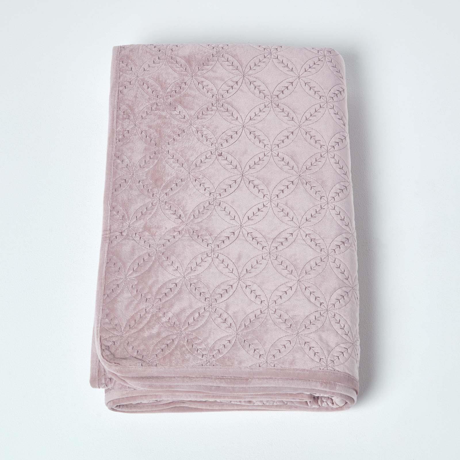 Quilted Velvet Bedspread Geometric Bed Throw Super Soft Coverlet Quilt Blanket - Picture 16 of 35