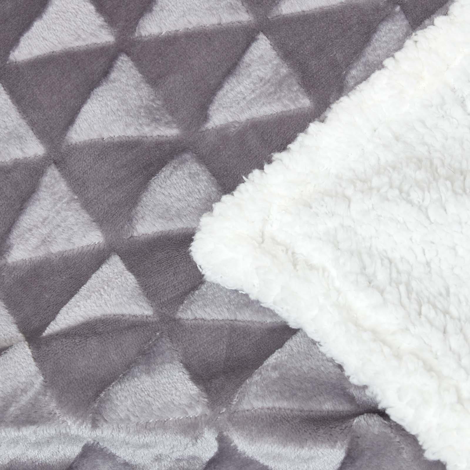 Velvet Throw Over Sofa Bedspread Geometric Triangle Soft Bed Protector Cover - Picture 40 of 74