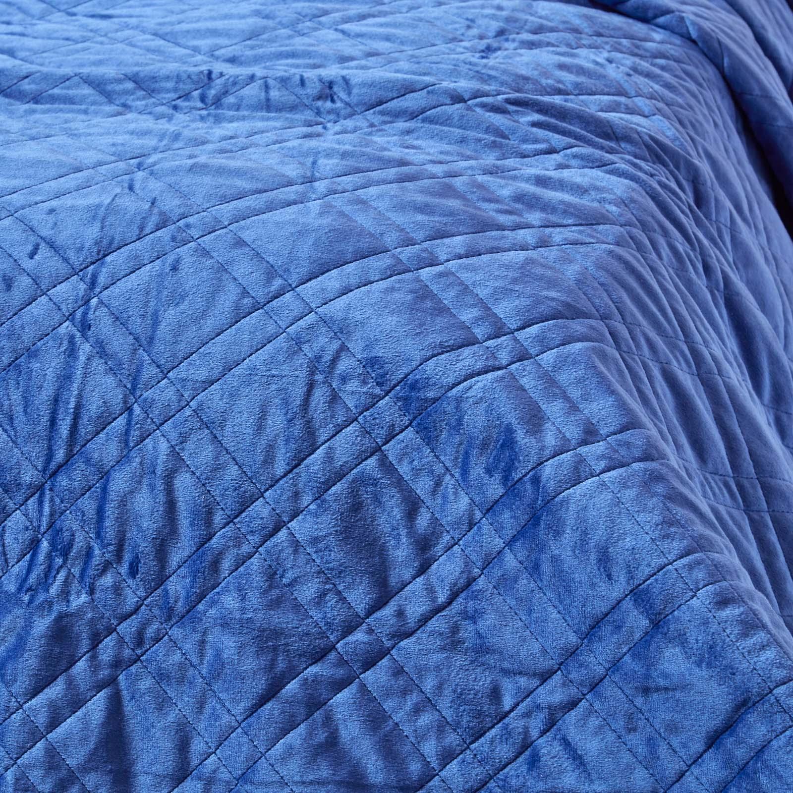 Quilted Velvet Bedspread Geometric Bed Throw Super Soft Coverlet Quilt Blanket - Picture 28 of 35