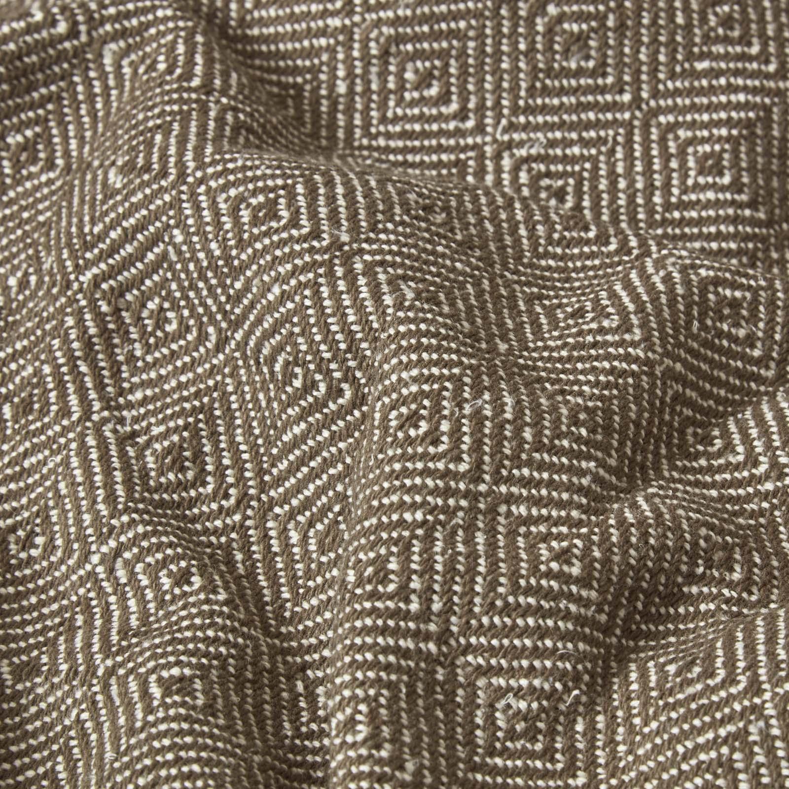 100% Cotton Lightweight Handwoven Textured "MALDA" Throw Blanket with Tassels - Picture 4 of 16
