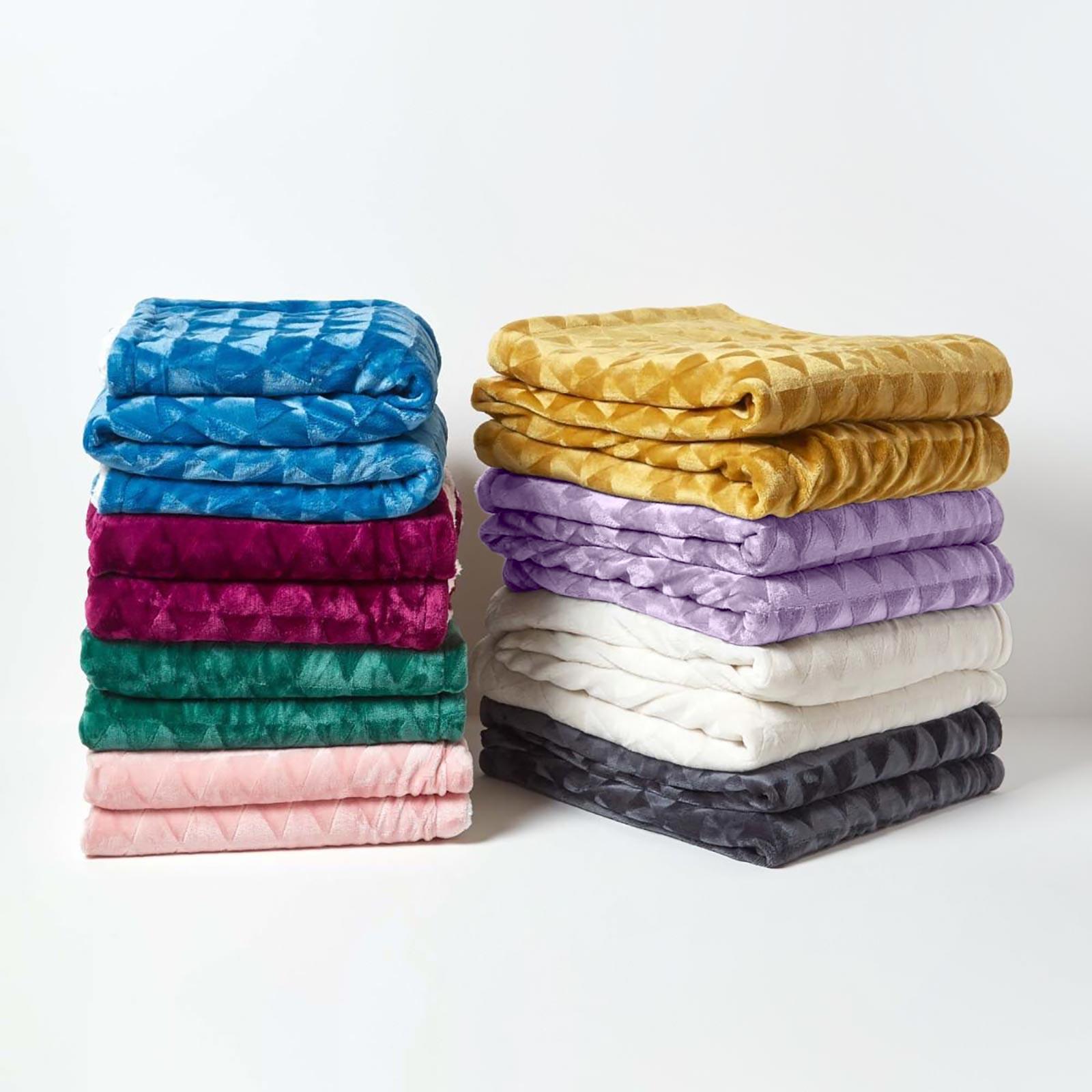 Velvet Throw Over Sofa Bedspread Geometric Triangle Soft Bed Protector Cover - Picture 68 of 74