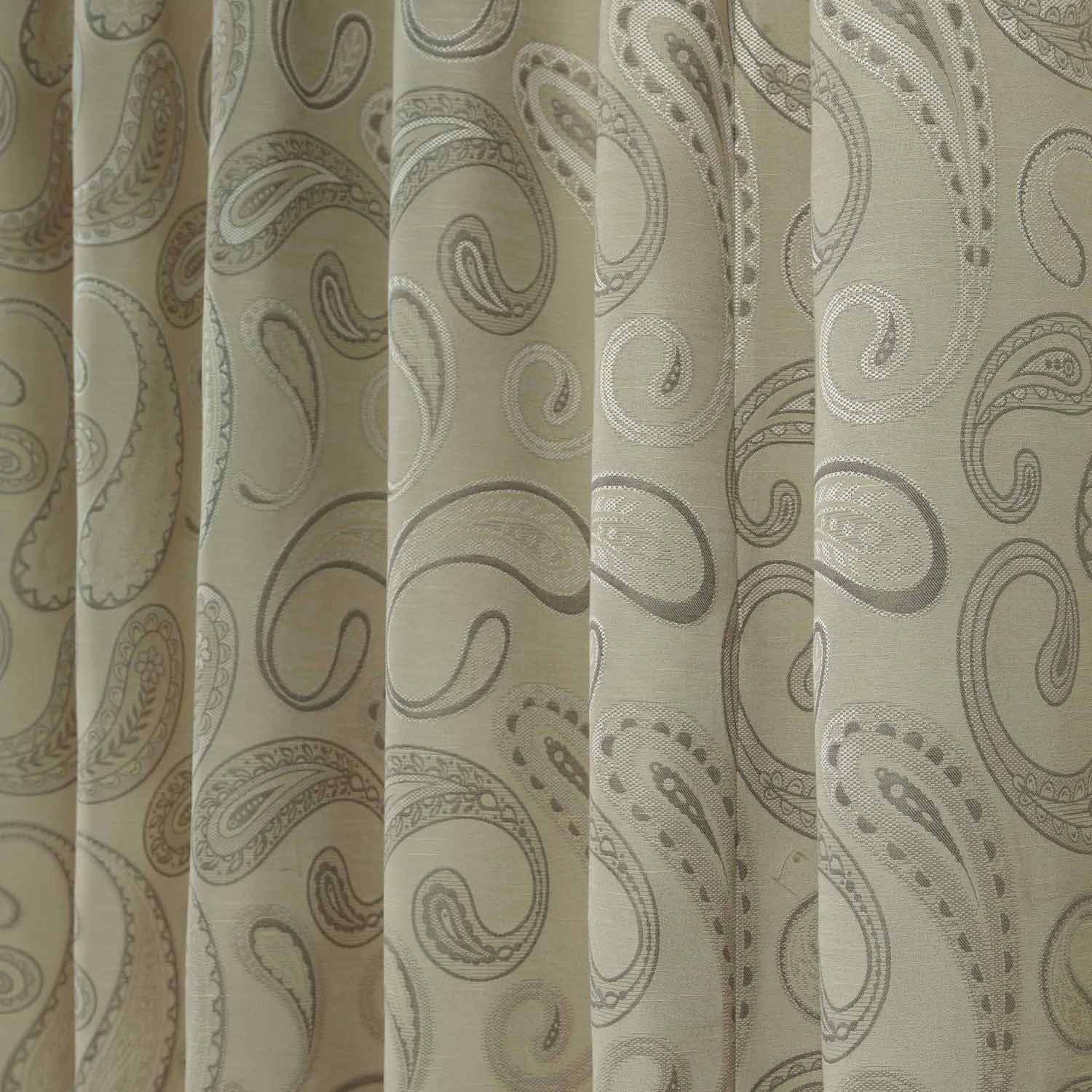 Pencil Pleat Fully Lined Ready Made Jacquard Curtains Traditional Paisley Design - Picture 4 of 13
