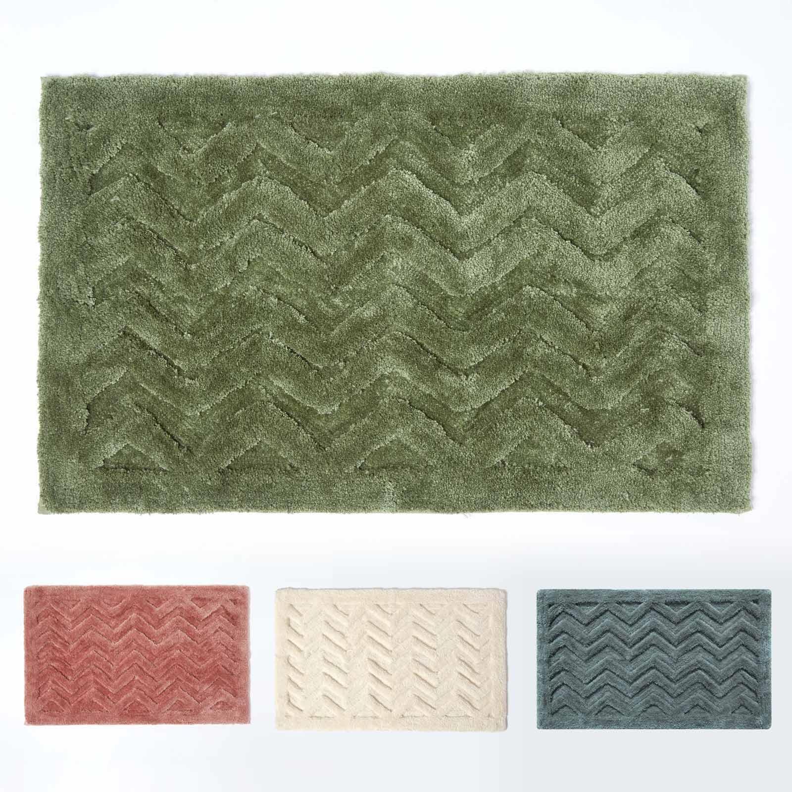 Cotton Chevron Pattern Bath Mat with Non Slip Latex Backing 50 x 80 cm