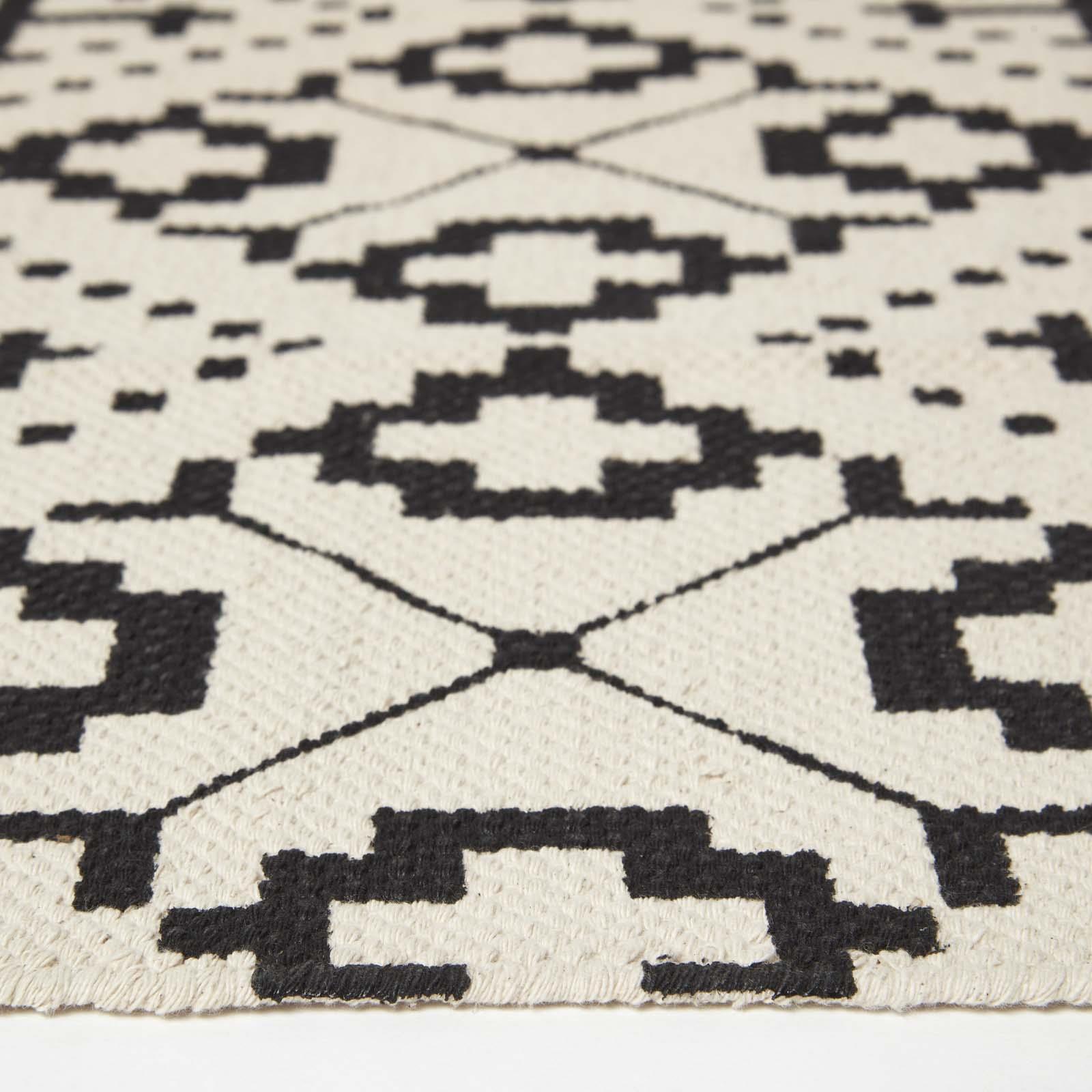 Hand Woven Multi Coloured Rugs and Hall Runners in Decorative Geometric Pattern - Picture 34 of 51