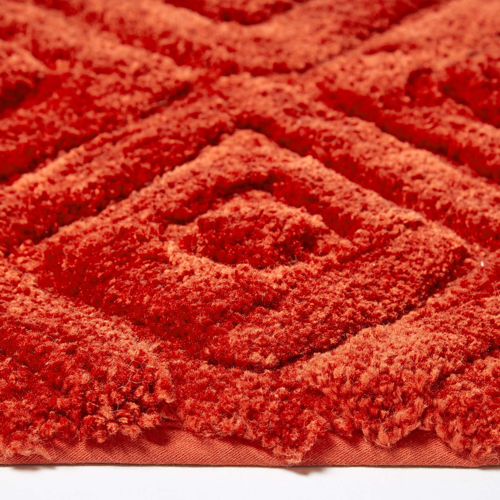 Super Absorbent Thick Pile Ikat Geometric Bath Mat & Non Slip Latex