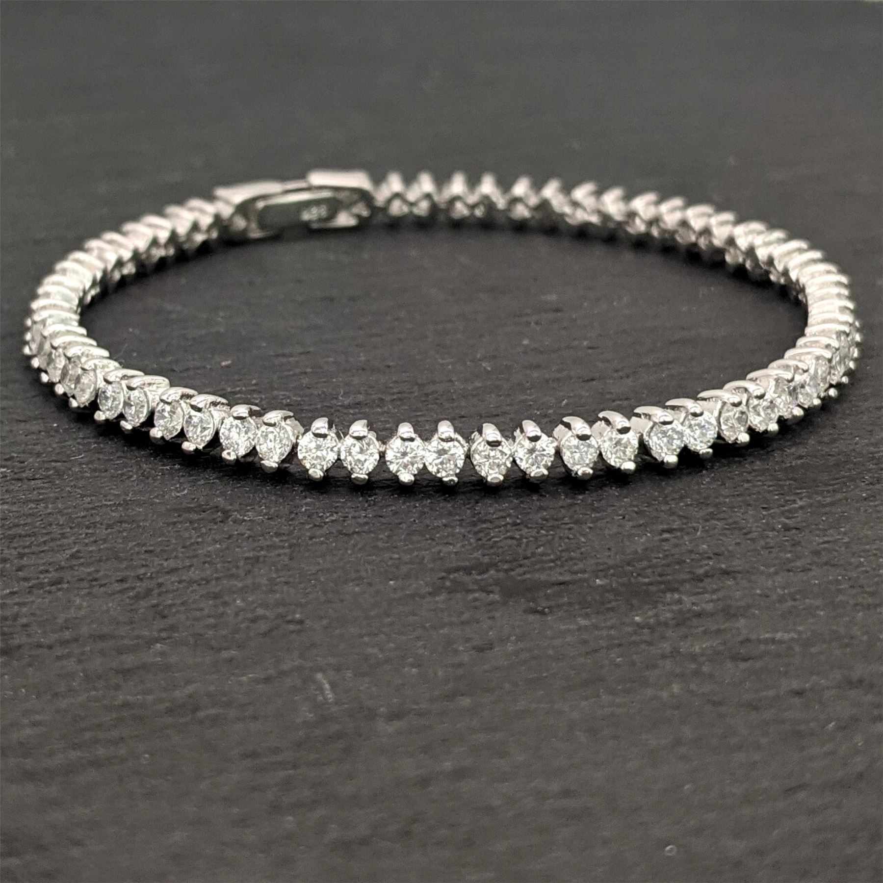 Bracciale Tennis Griffe Cm 21 Con Zirconi Mm 2 Neri In ARGENTO 925 Galvanica Rutenio