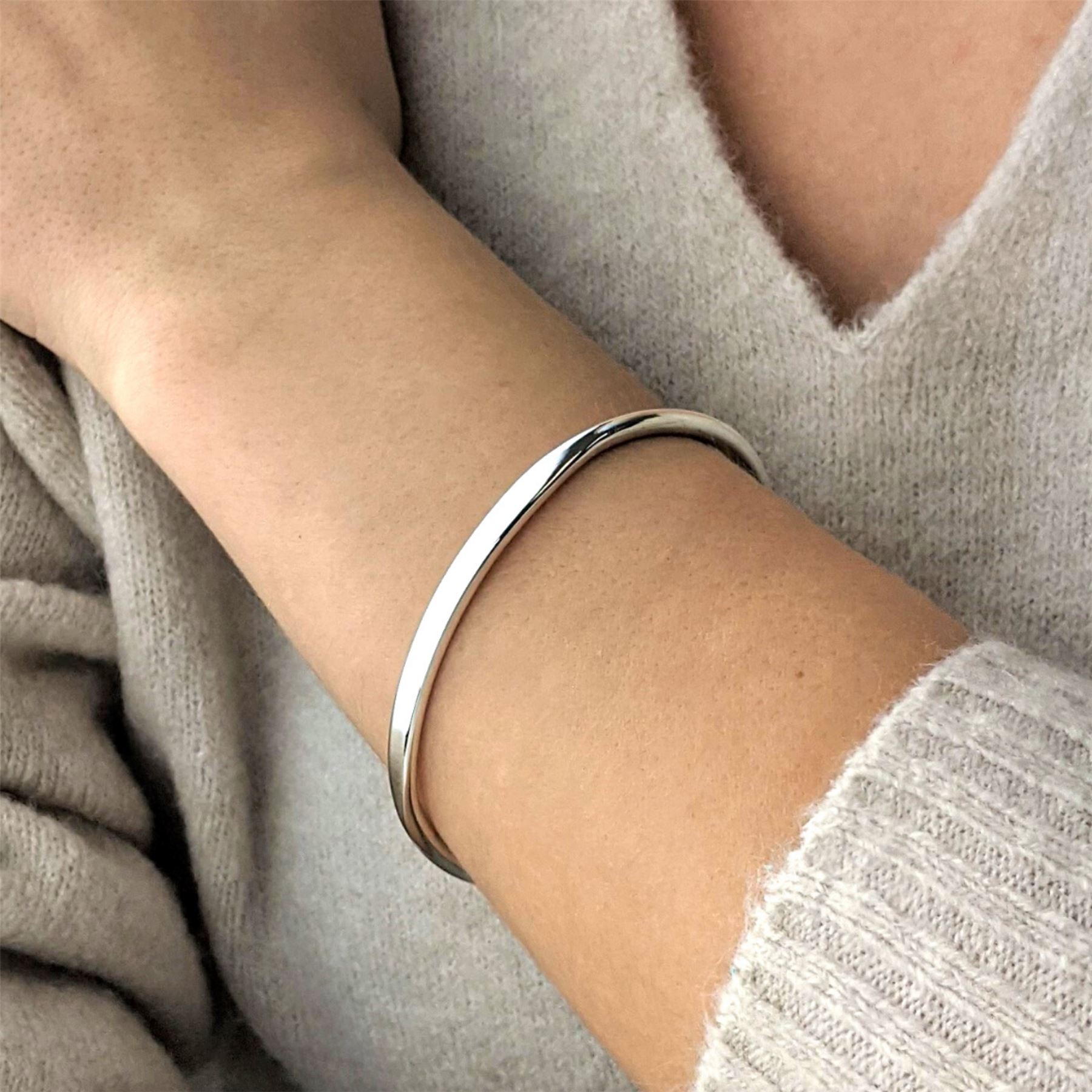 Bracciale Rigido con Nome in argento e zirconi | Laboratorio Miccini