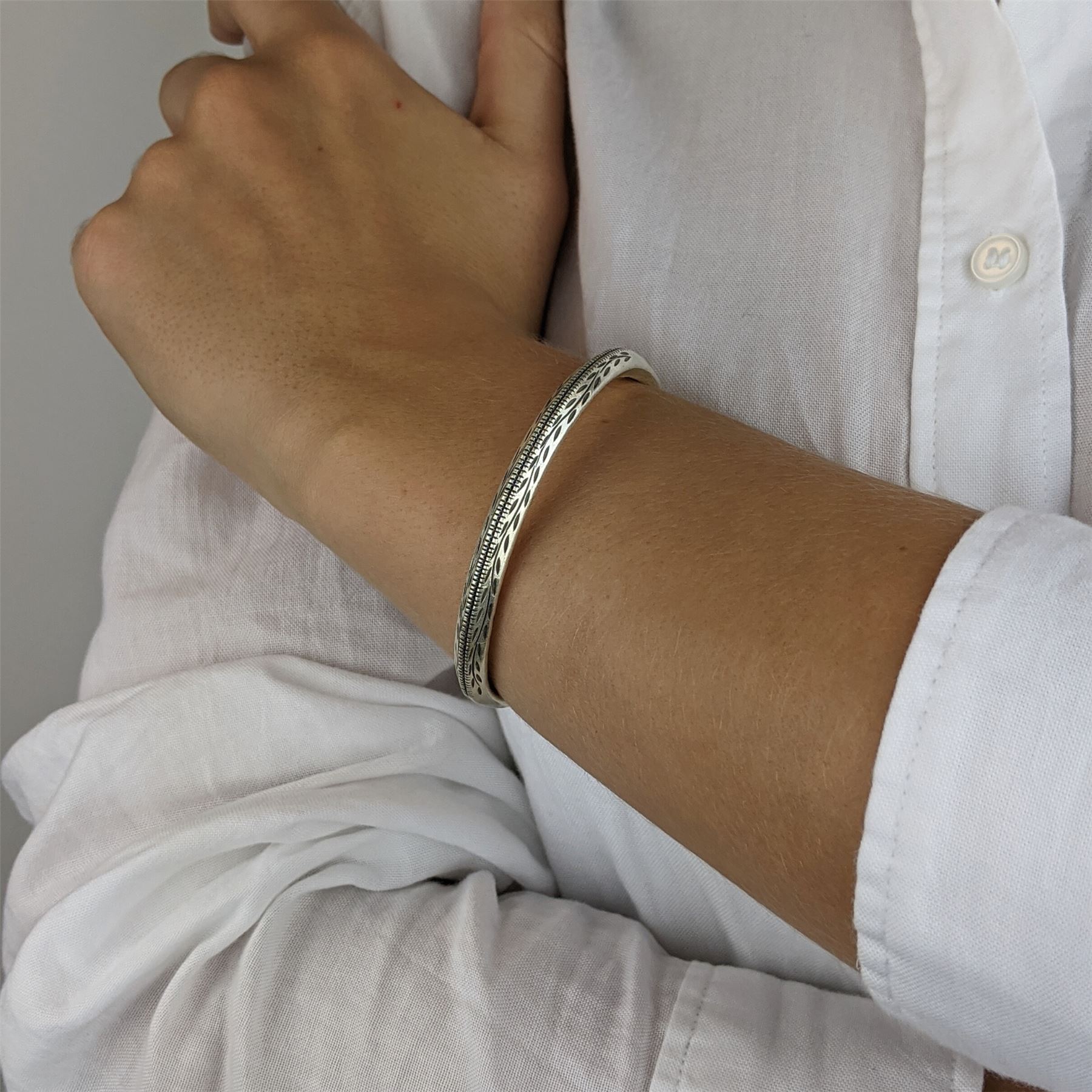 Bracelet Manchette Tribu Karen En Argent Fin 999‰ - Marque 81stgeneration - Neuf Avec étiquettes Style Thaï