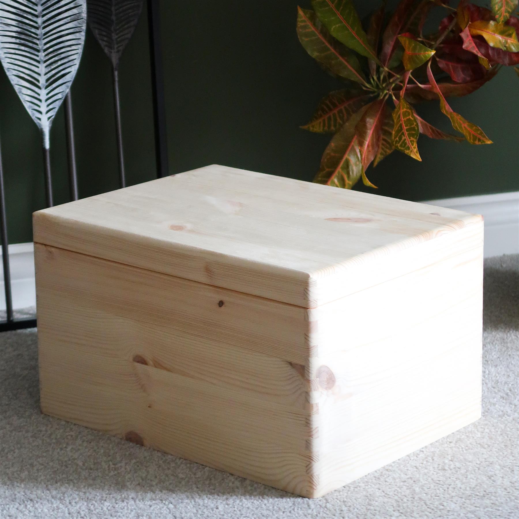 Memorabilia Boxes With Real Pinewood Lid For Burning Painting Staining Decoupage - Picture 36 of 46