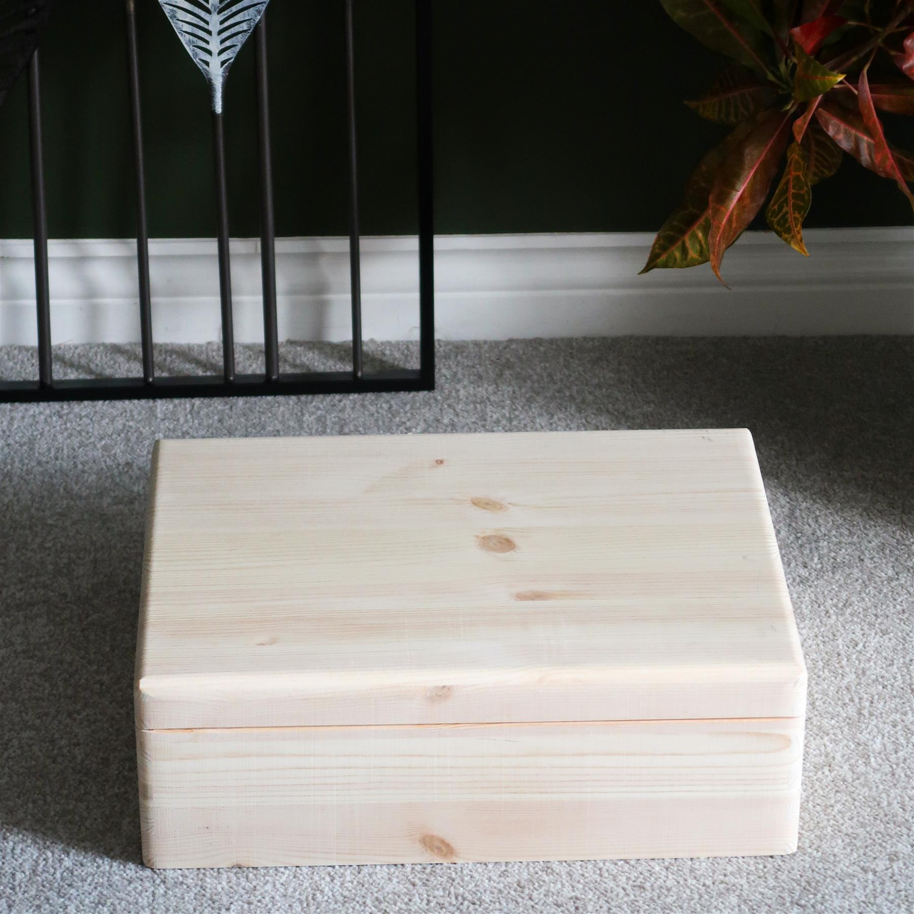Memorabilia Boxes With Real Pinewood Lid For Burning Painting Staining Decoupage - Picture 27 of 46