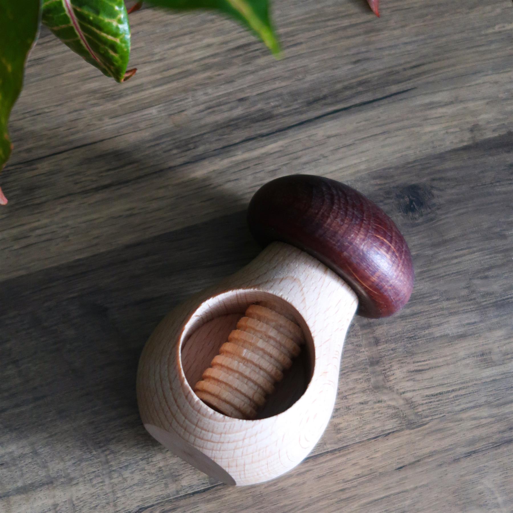 Cascanueces de madera regalo de Navidad cocina herramienta de madera nueces avellanas agrietadas - Imagen 23 de 37