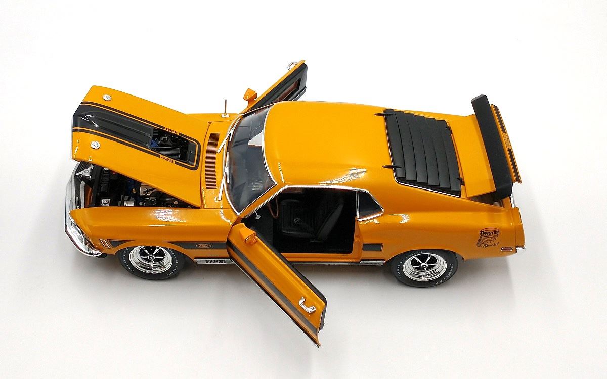Acmeアクメ/'70 Fordフォード Mustangマスタング 1/18 限 Acmeアクメ/'70 Fordフォード Mustangマスタング 1/18 限（4