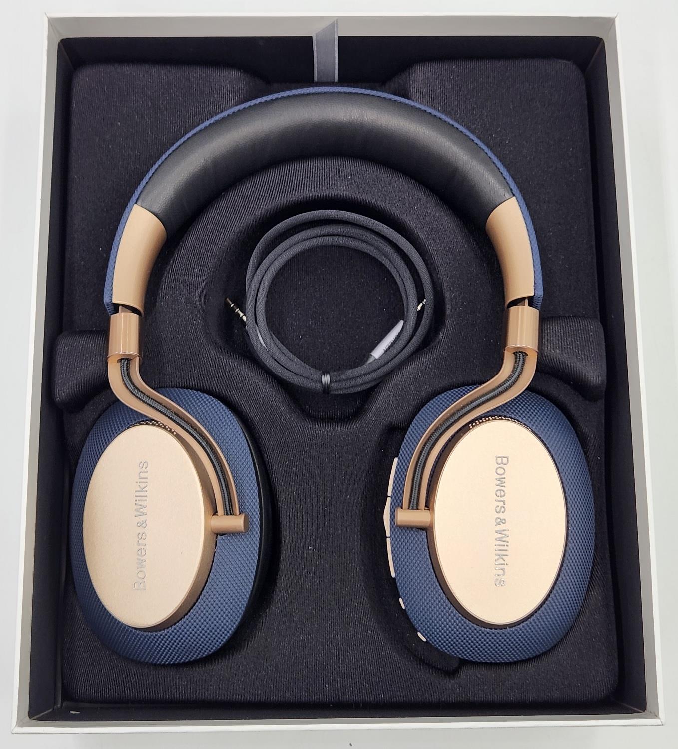 Bowers & Wilkins PX Wireless Adaptive Noise Cancelling