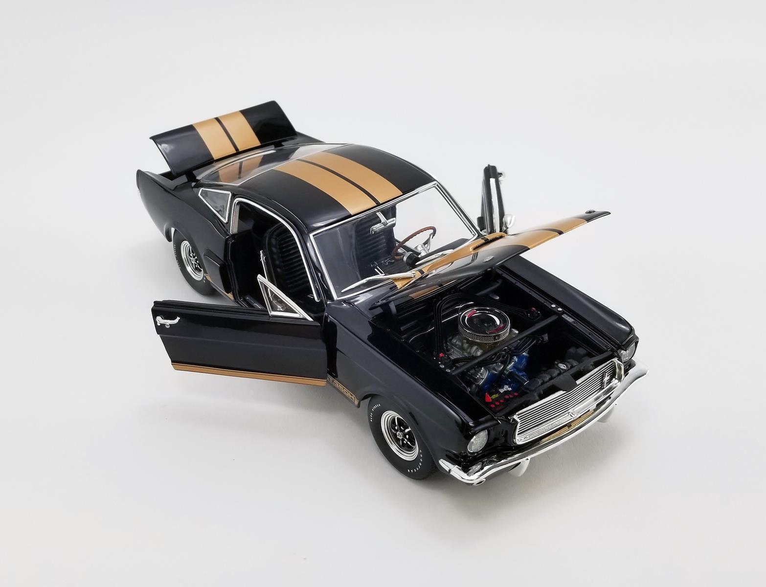 Acme Retro Studios Exclusive 1:18 Scale 1966 Ford Shelby GT 350H