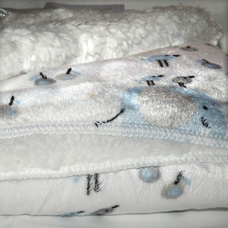 White Elephants /& Birds Mink Sherpa Fleece Baby Cot Crib Pram Baby Blanket