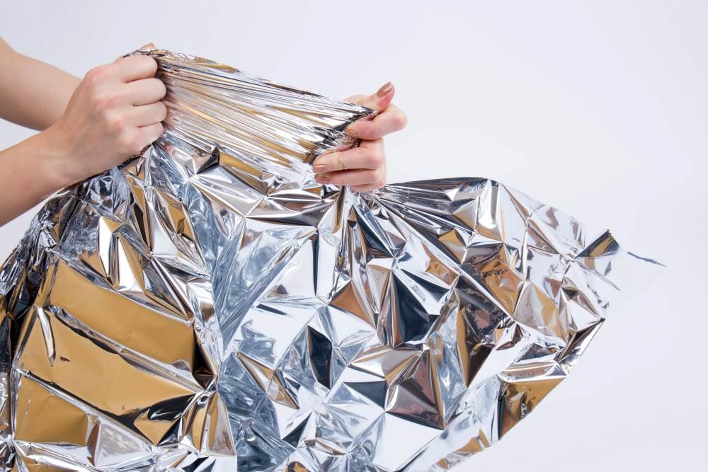 5 Pack Space Blanket Emergency Blanket Survival Space Thermal Blanket