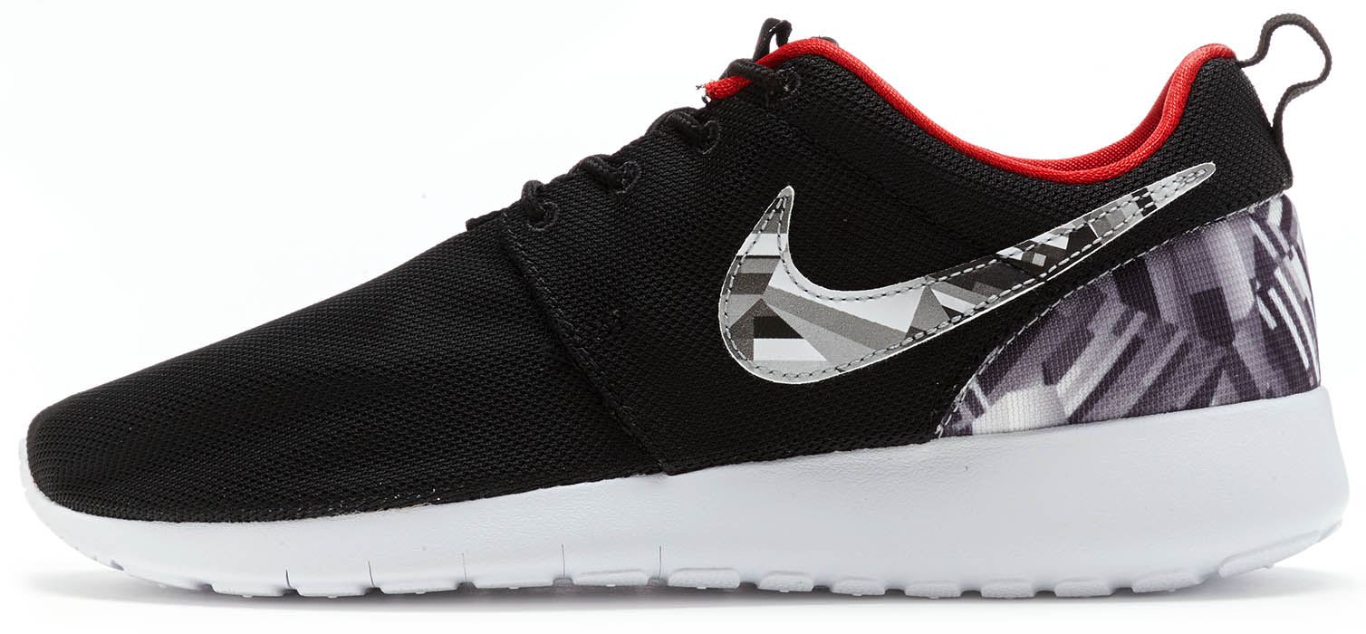 Nike Roshe Run UNO STAMPA GS Scarpe sportive Nero palestra rosso LUPO GRIGIO Nike Roshe Run UNO STAMPA GS Scarpe sportive Nero palestra rosso LUPO GRIGIO