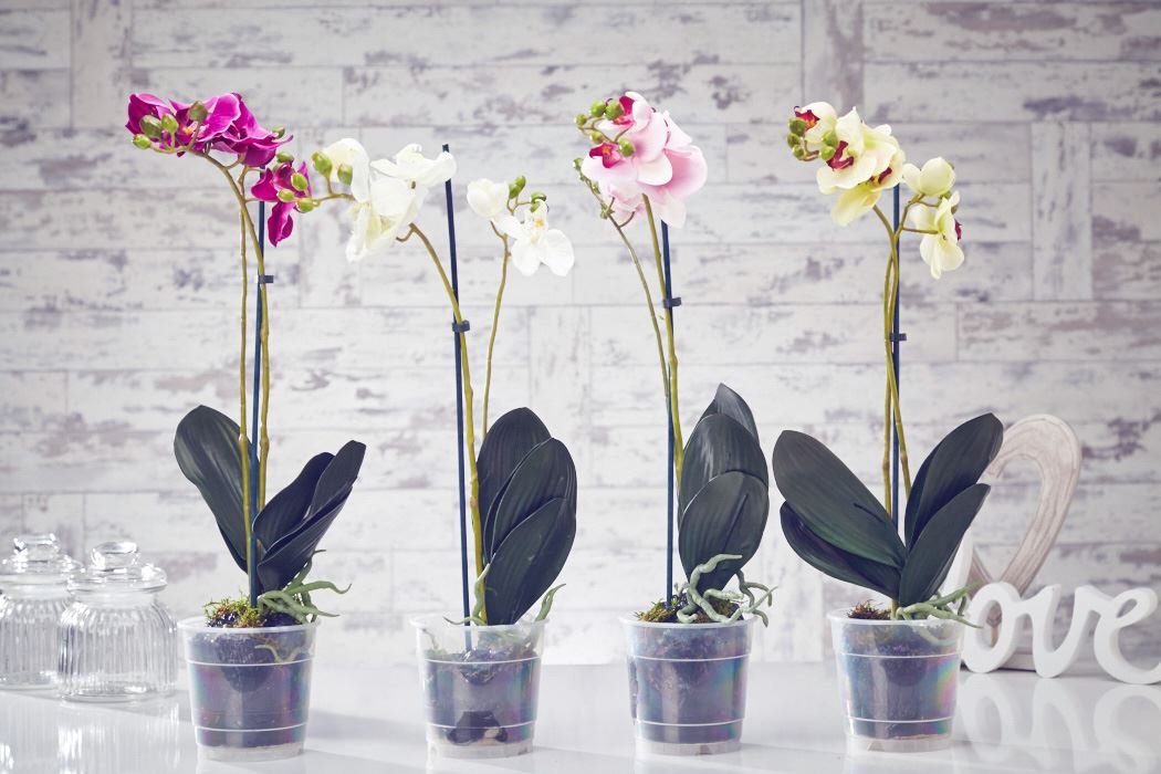 Artificial Flowers Plants Garden Home in Plastic Pot & Foil Wrap